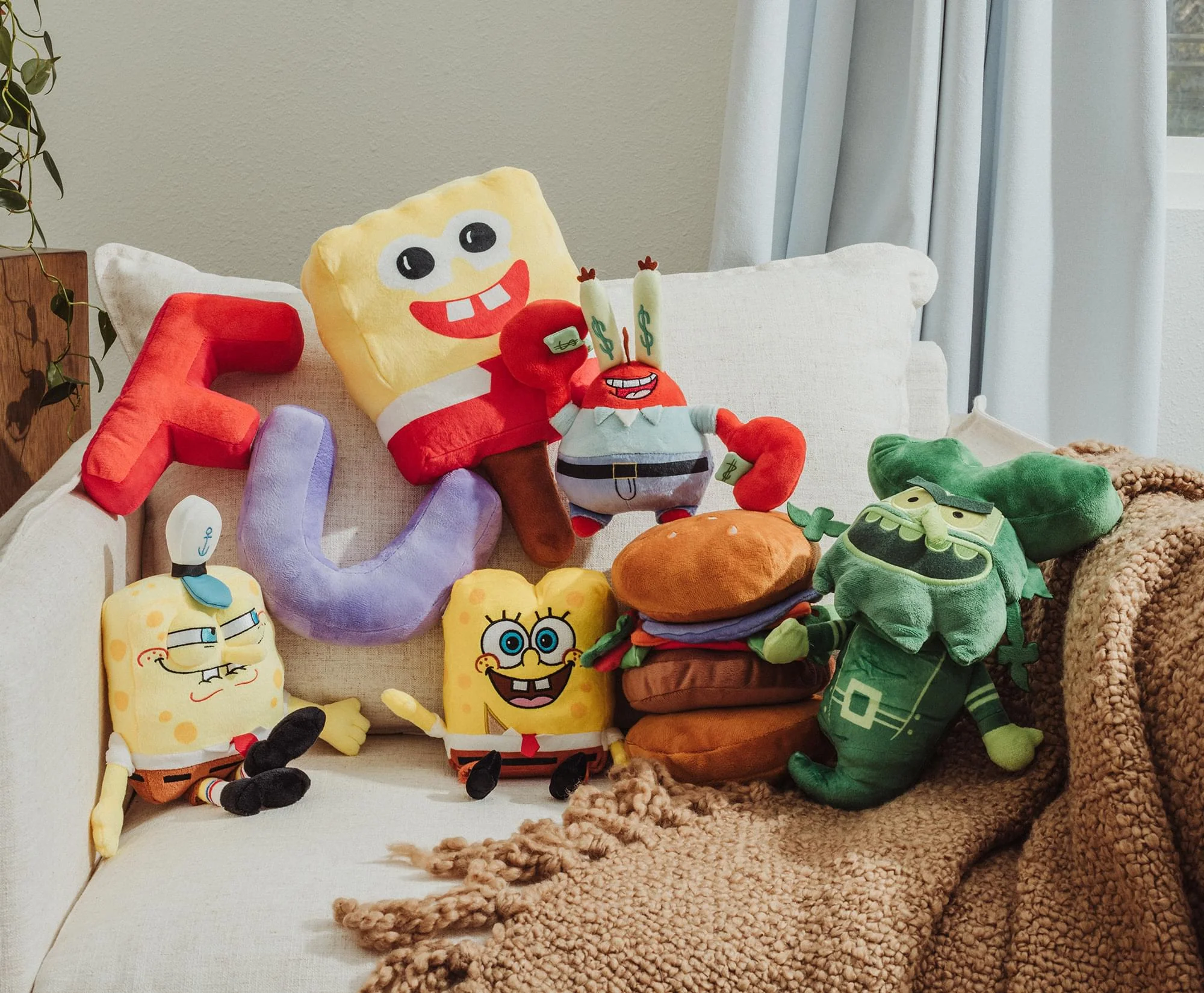 Nickelodeon SpongeBob SquarePants Mr. Krabs Holding Money 10-Inch Plush - Image 9