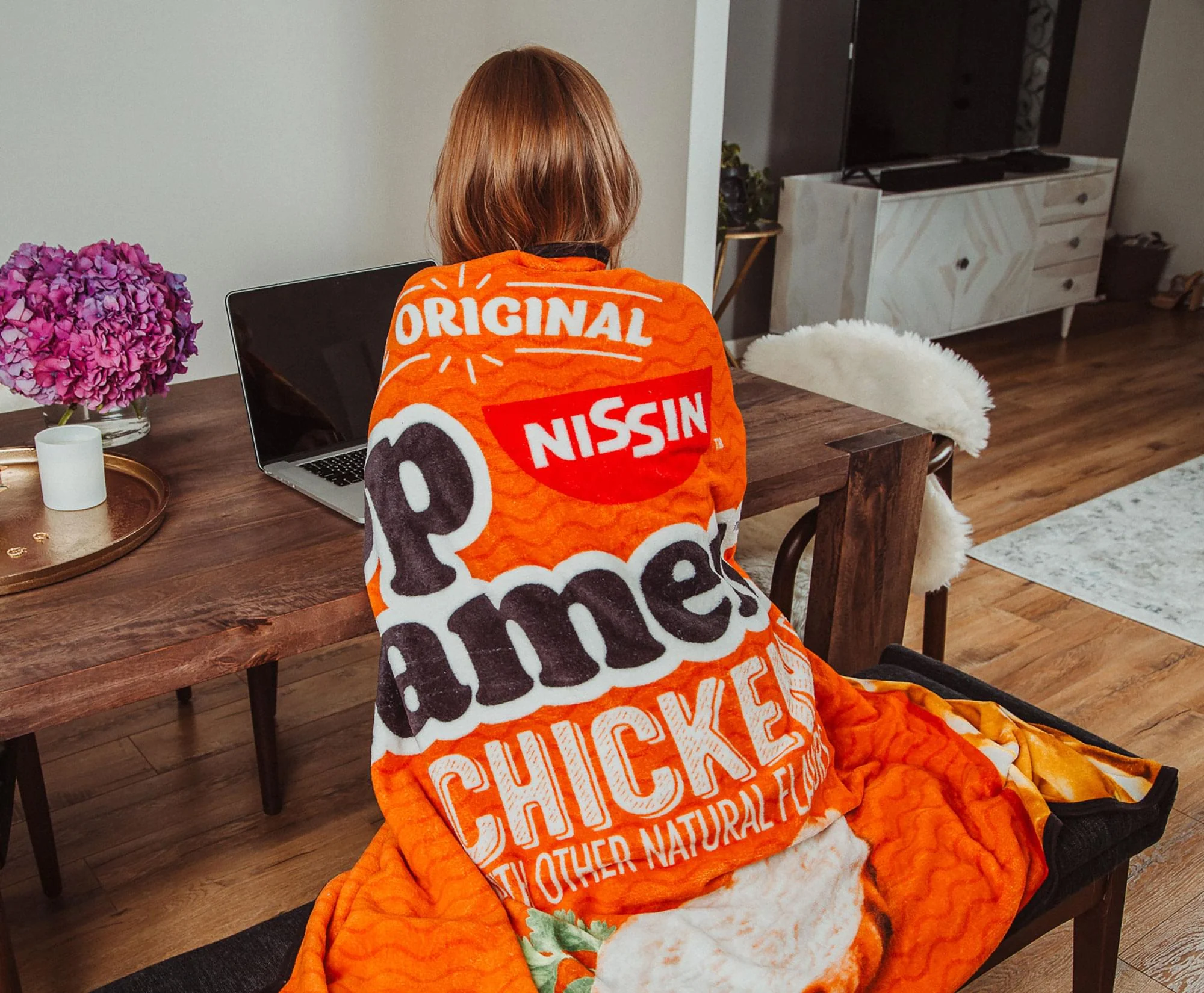 Nissin Top Ramen Chicken Flavor Microplush Throw Blanket | 45 x 60 Inches - Image 6
