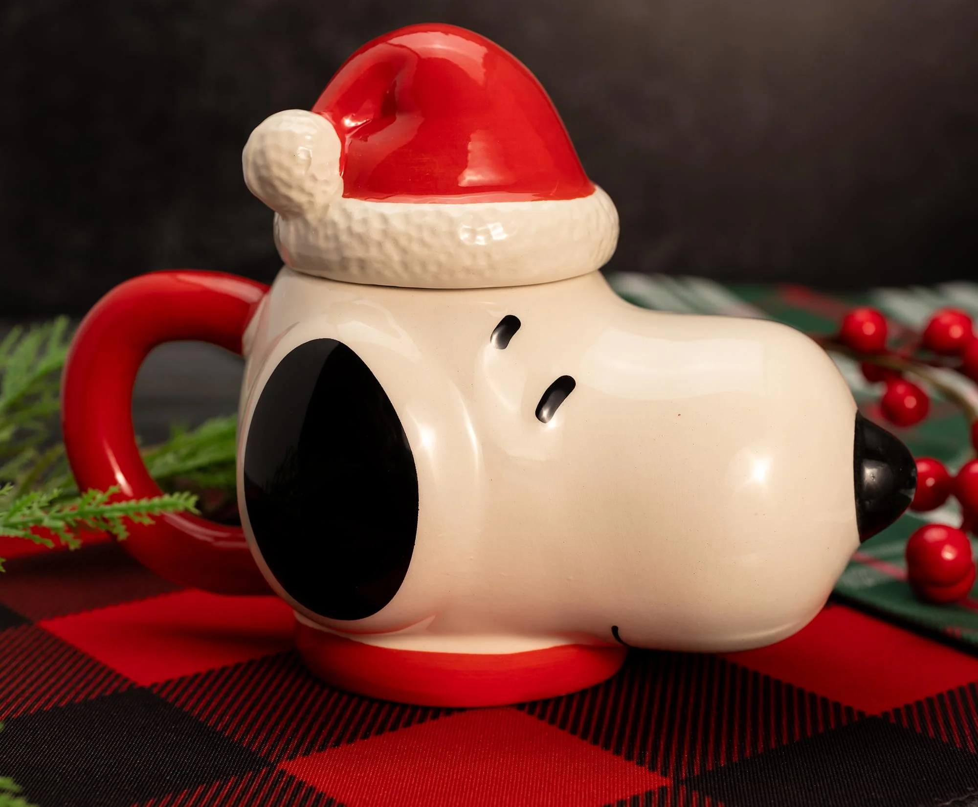 Peanuts Santa Snoopy 14.5oz Molded Mug with Lid - Image 6