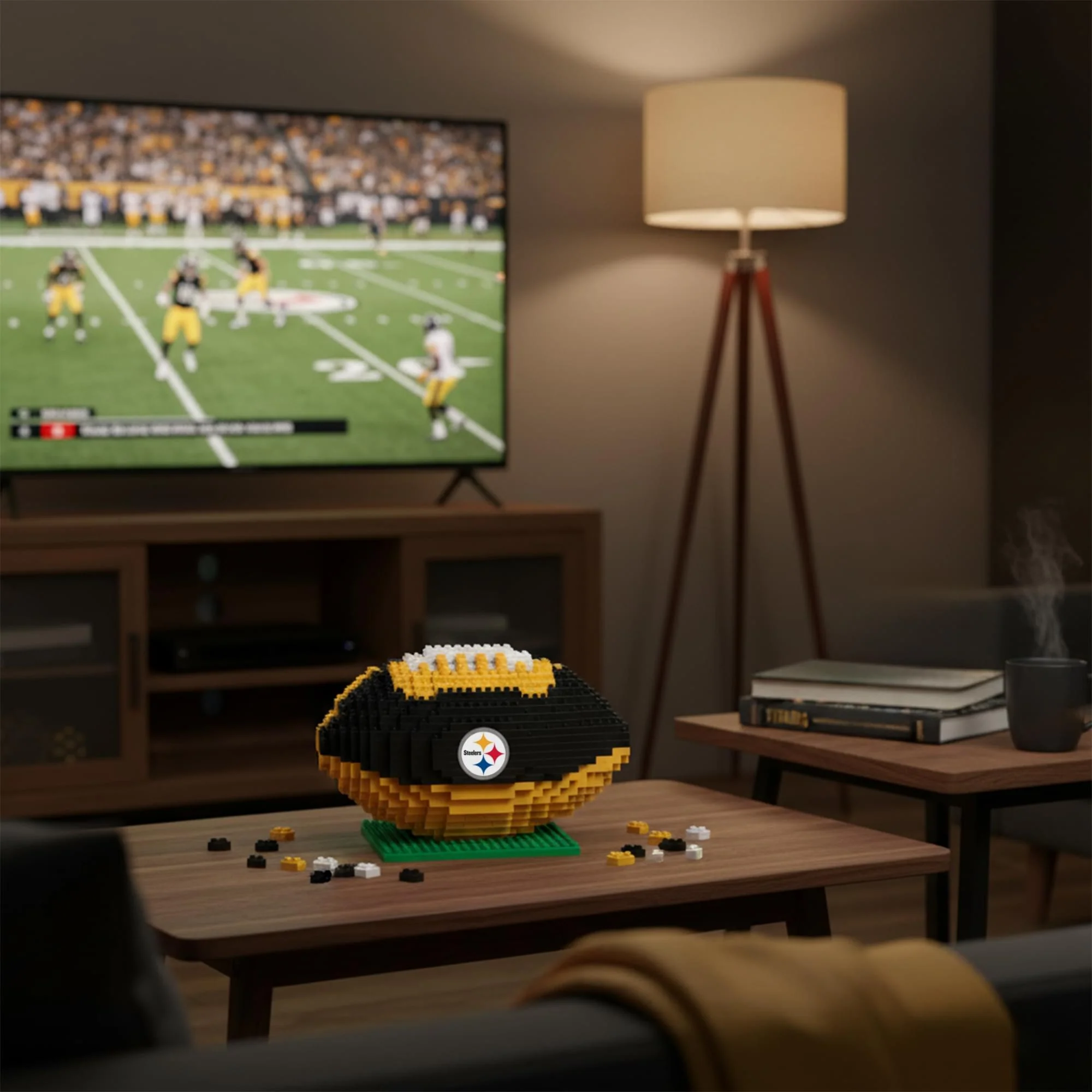 Pittsburgh Steelers NFL BRXLZ Football 728-Piece Building Block Set - Image 4