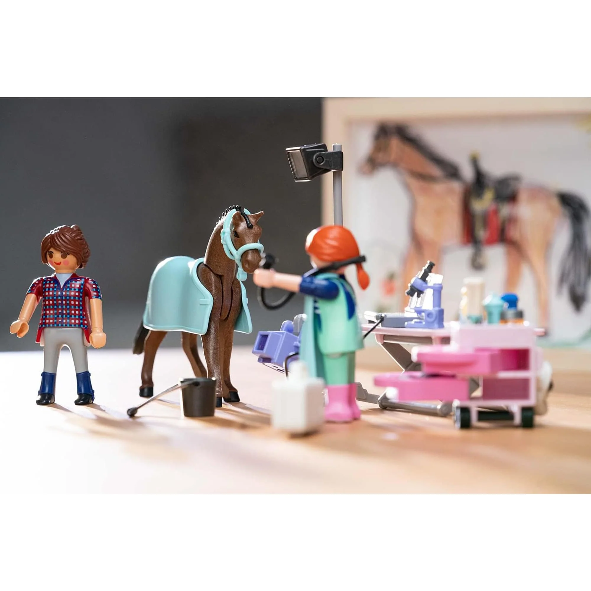 Playmobil 71241 Country Horse Veterinarian Building Set - Image 3