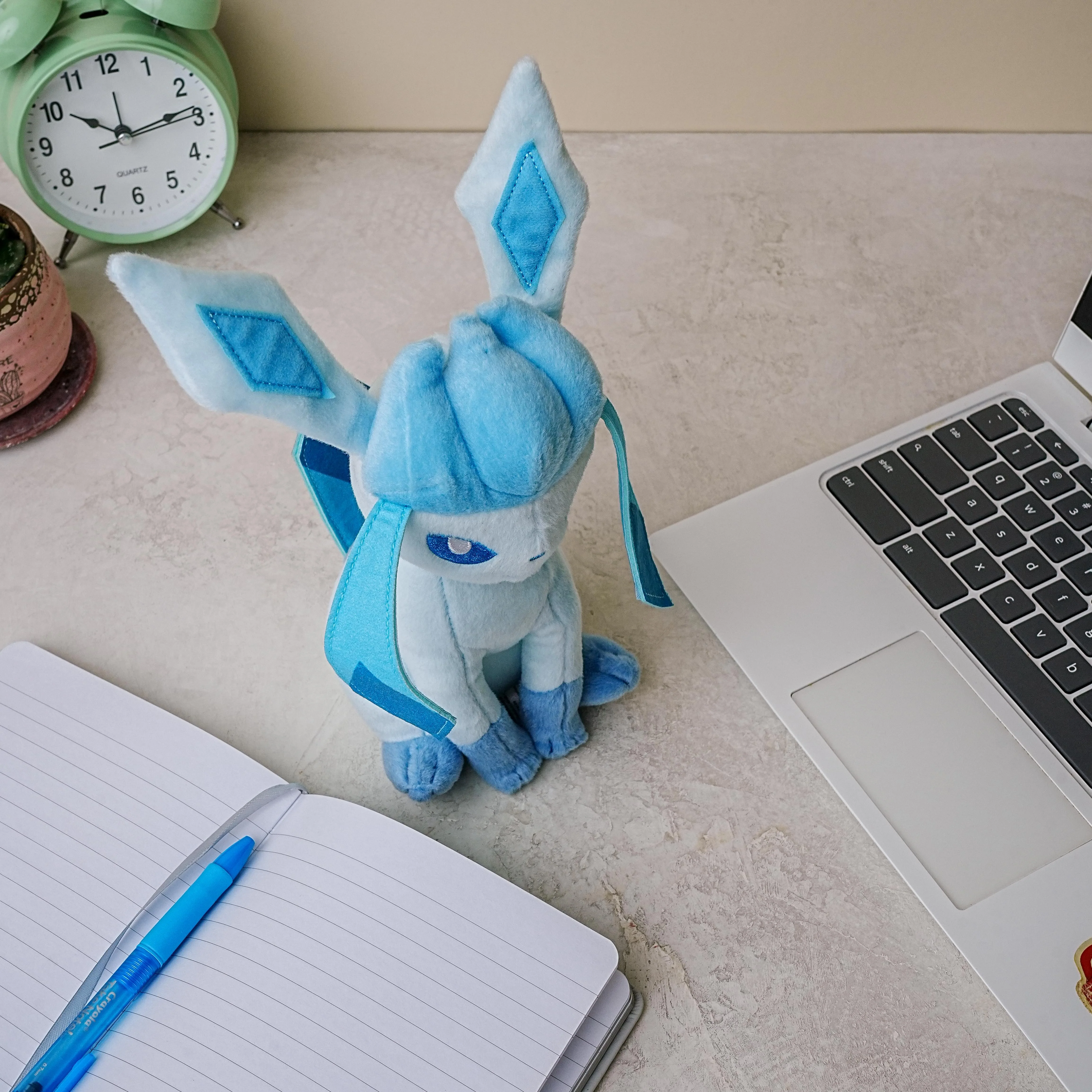 Pokemon 8 Inch Collector Plush | Glaceon - Image 6
