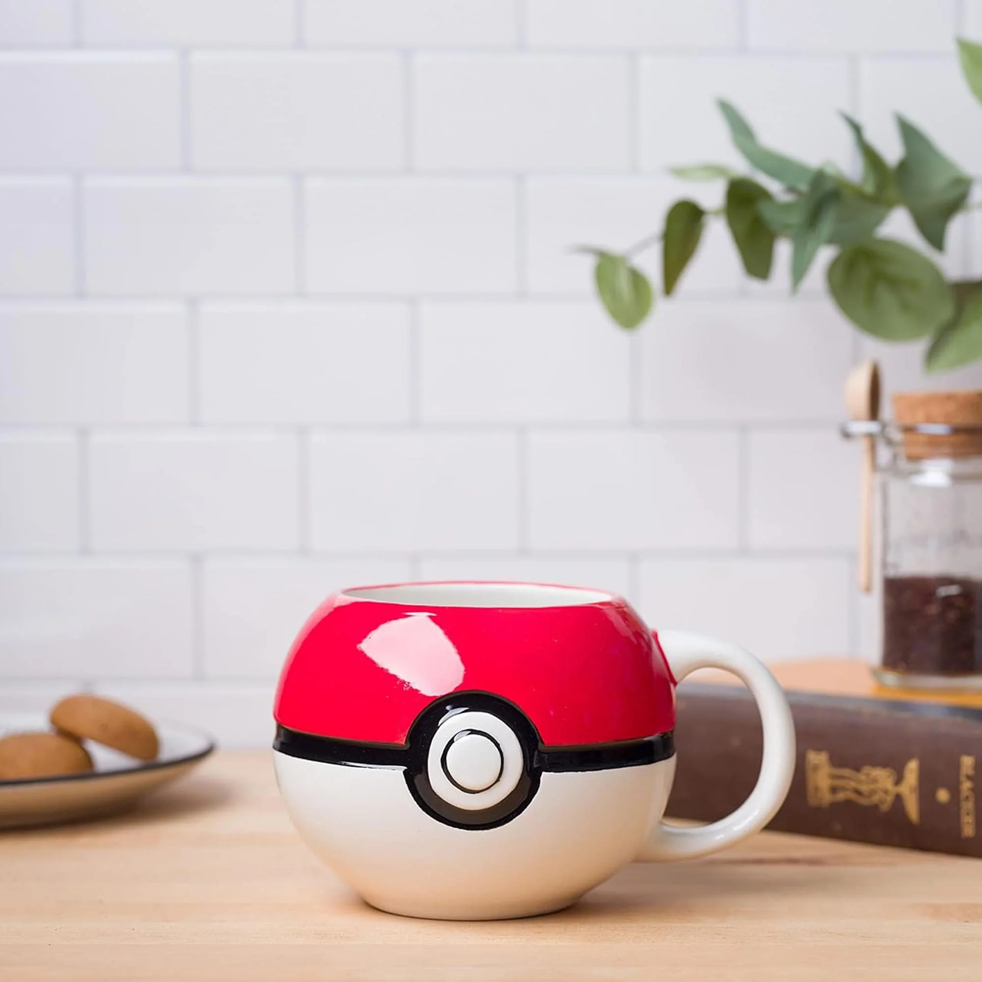 Pokemon Pokeball 20 Ounce 3D Sculpted Ceramic Mug - Image 6