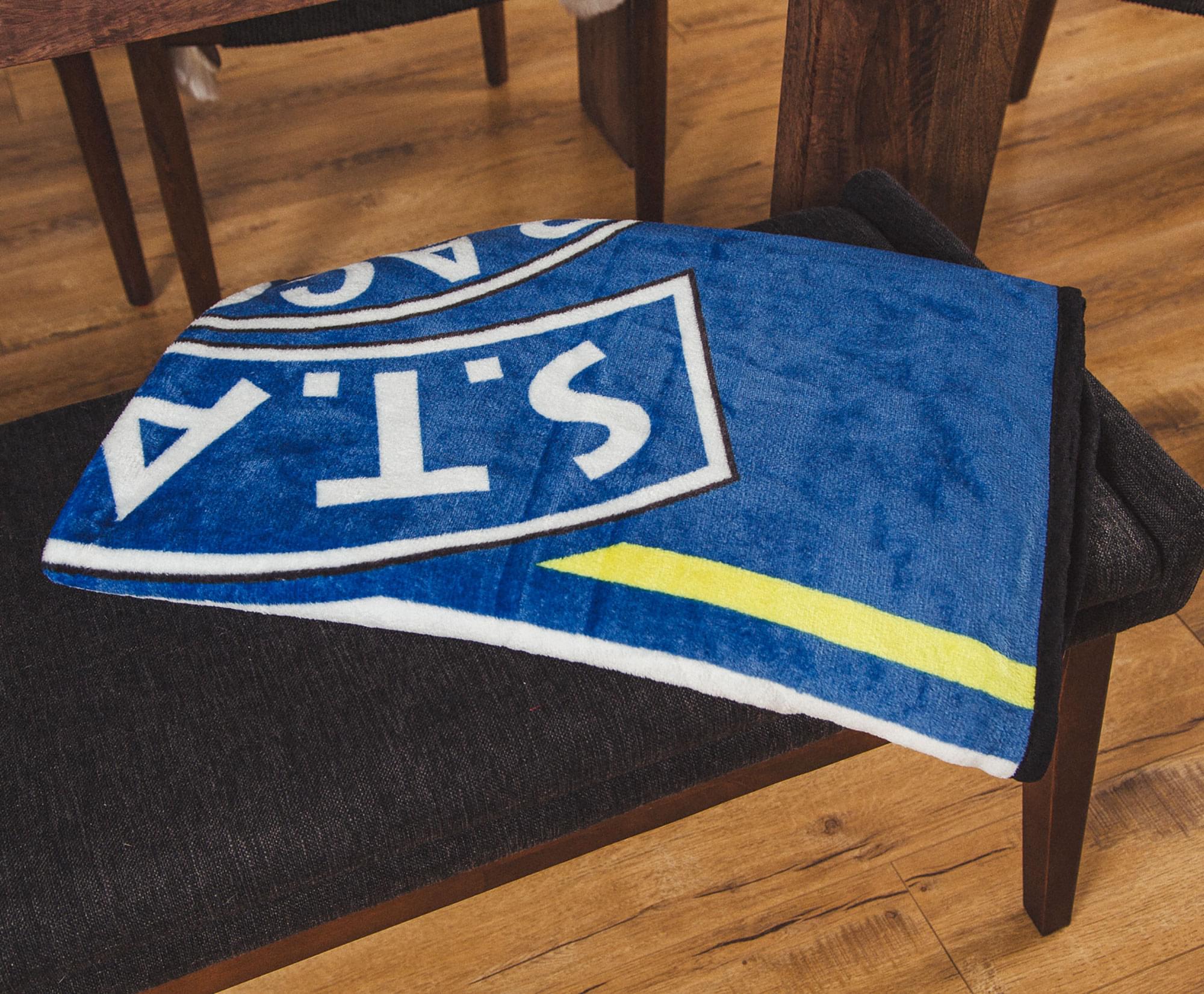 Resident Evil S.T.A.R.S. Raccoon Police Department Fleece Throw Blanket - Image 6