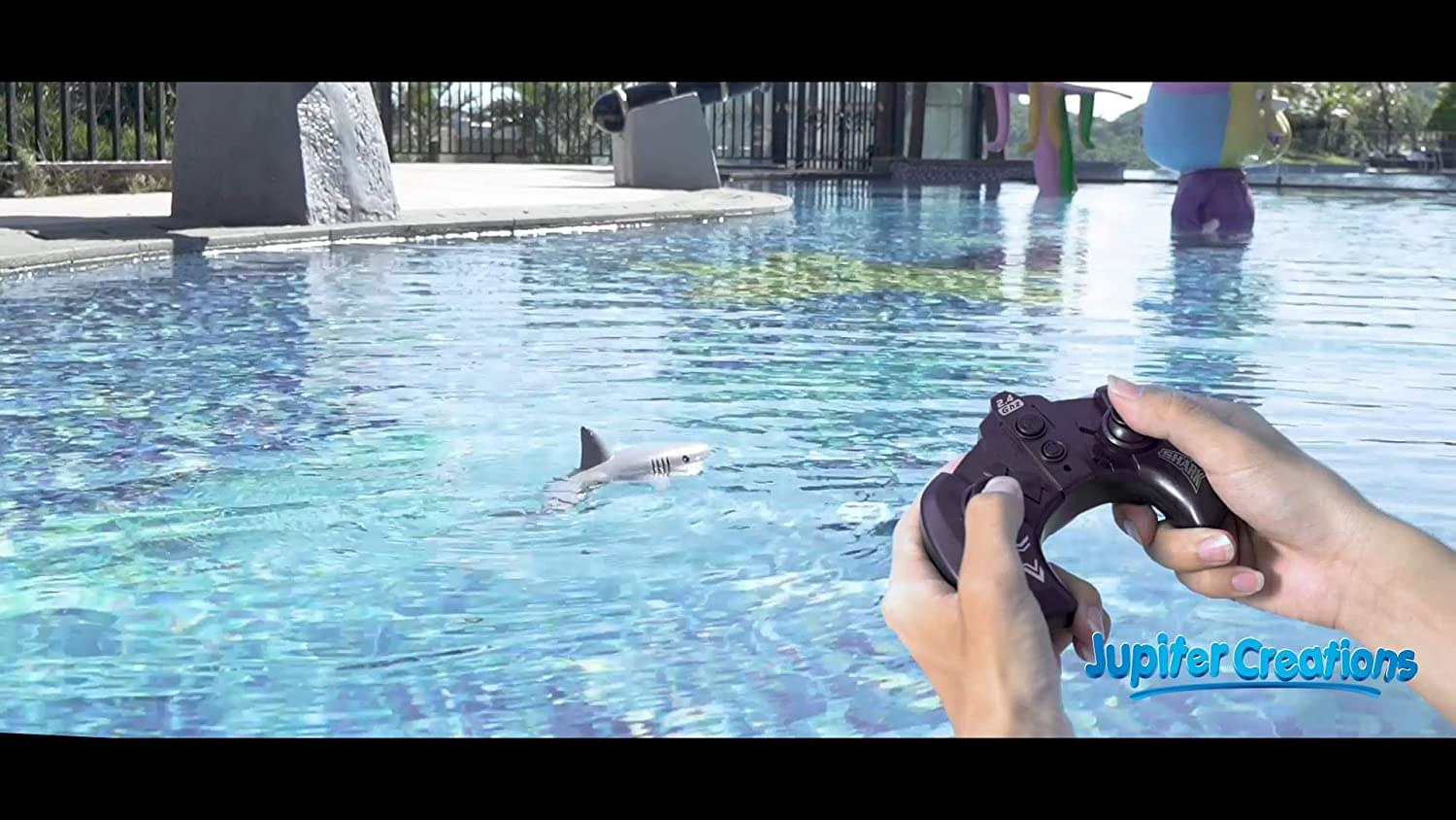 Roboshark 2.4G R/C Radio-Controlled Shark Water Toy - Image 3
