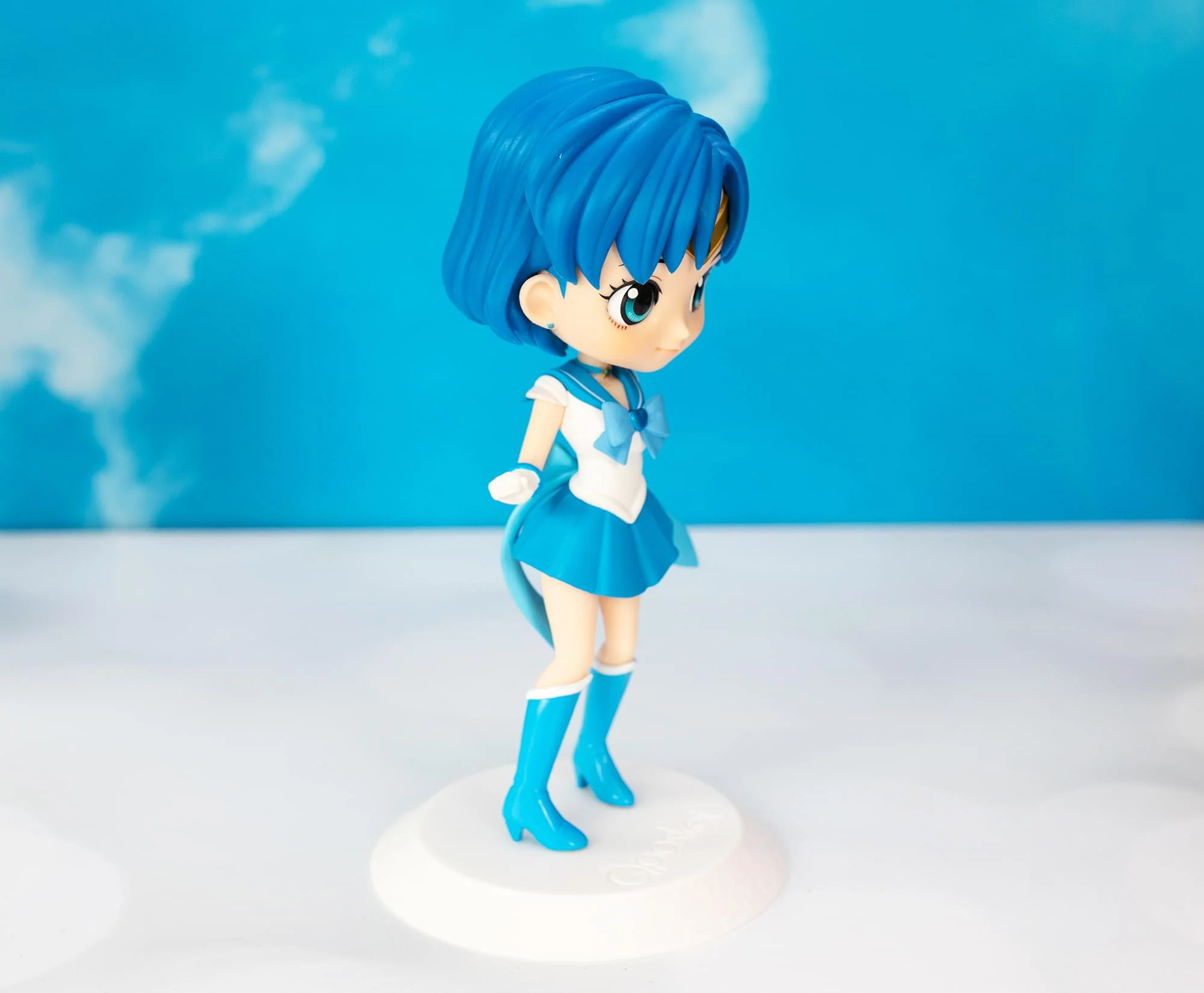 Sailor Moon Eternal Q Posket Action Figure | Super Sailor Mercury (Version A) - Image 5
