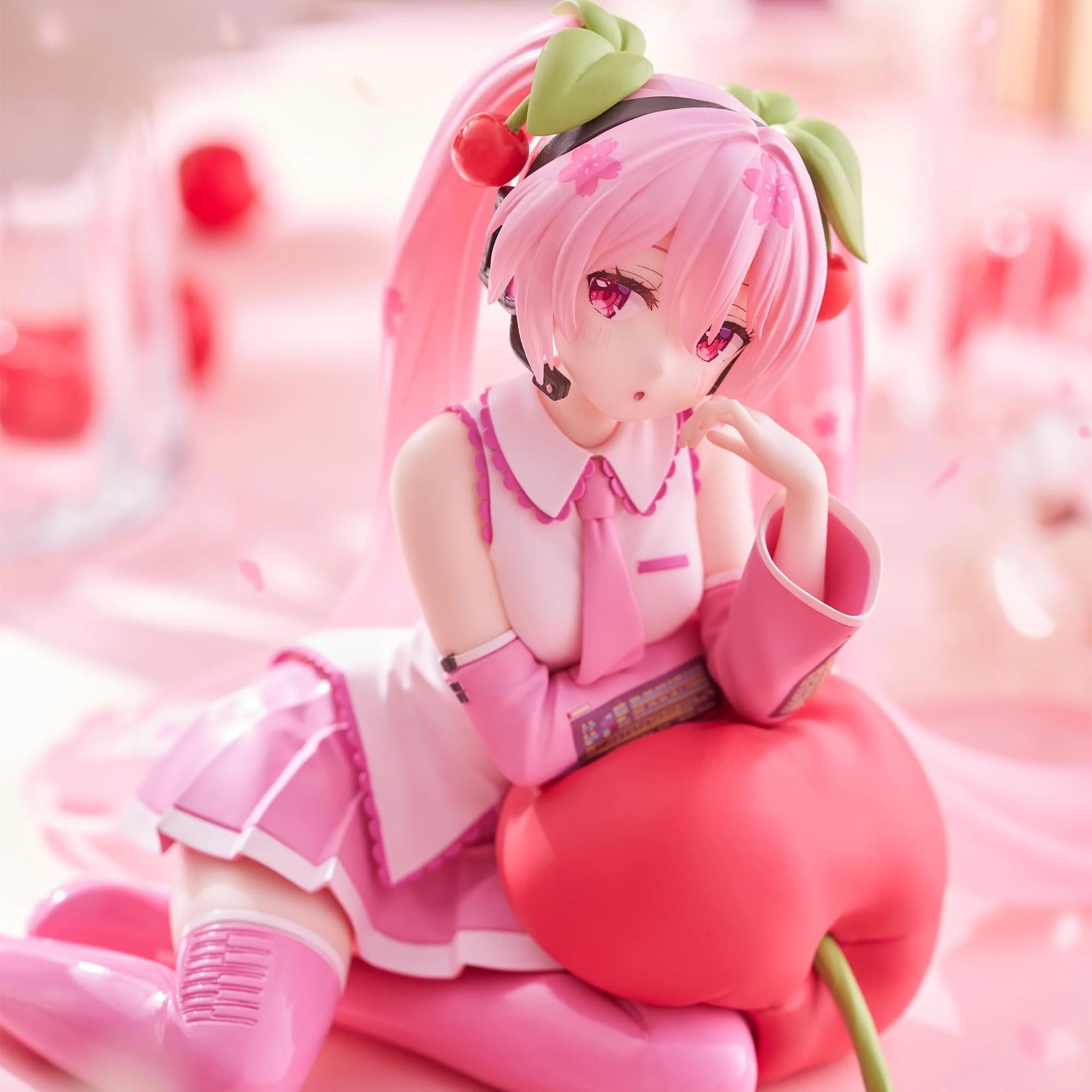 Sakura Miku Desktop Cute Figure (Cherry Cushion Ver.) - Image 8