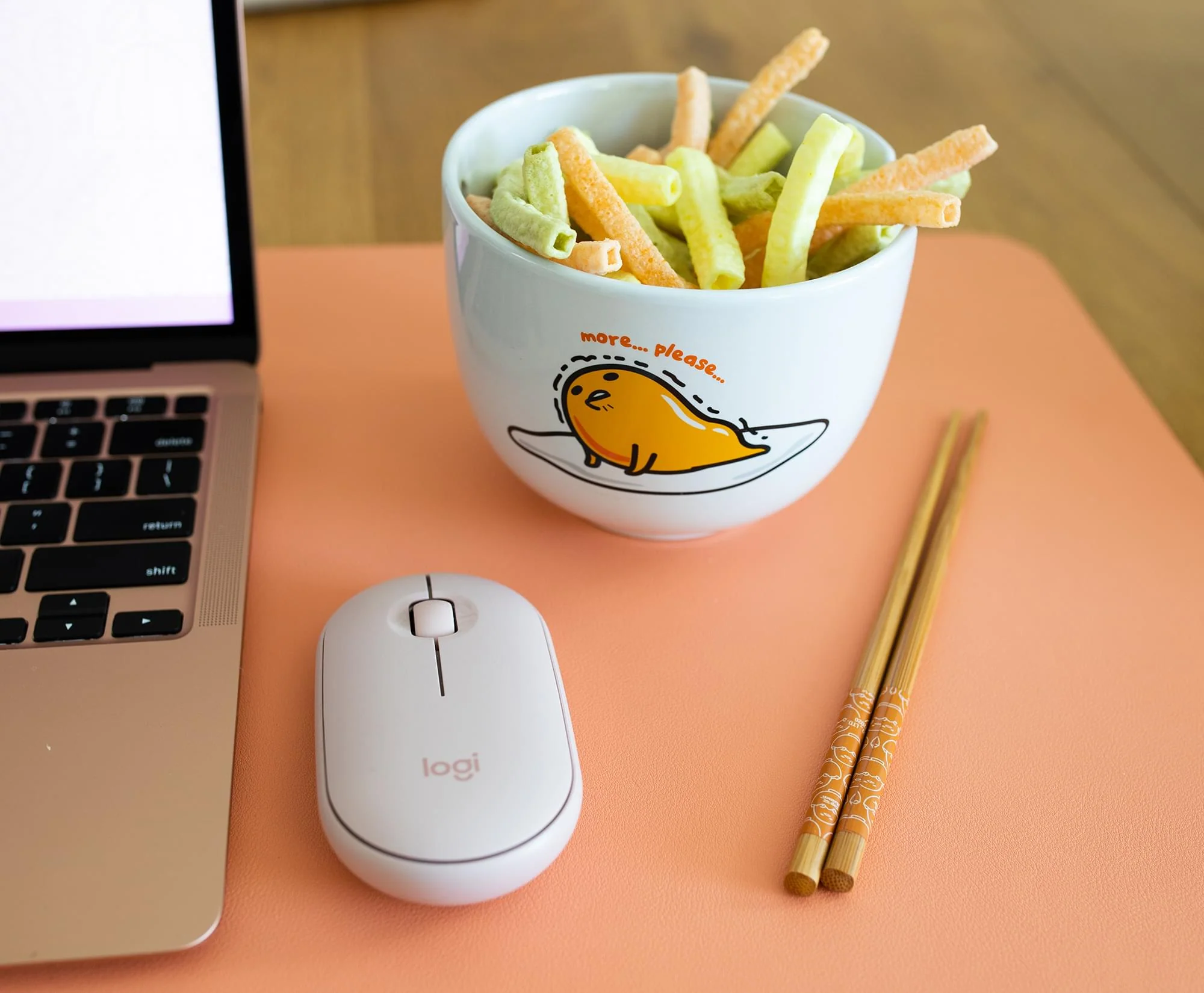 Sanrio Gudetama Top Ramen Japanese Dinner Set | 20-Ounce Ramen Bowl, Chopsticks - Image 5