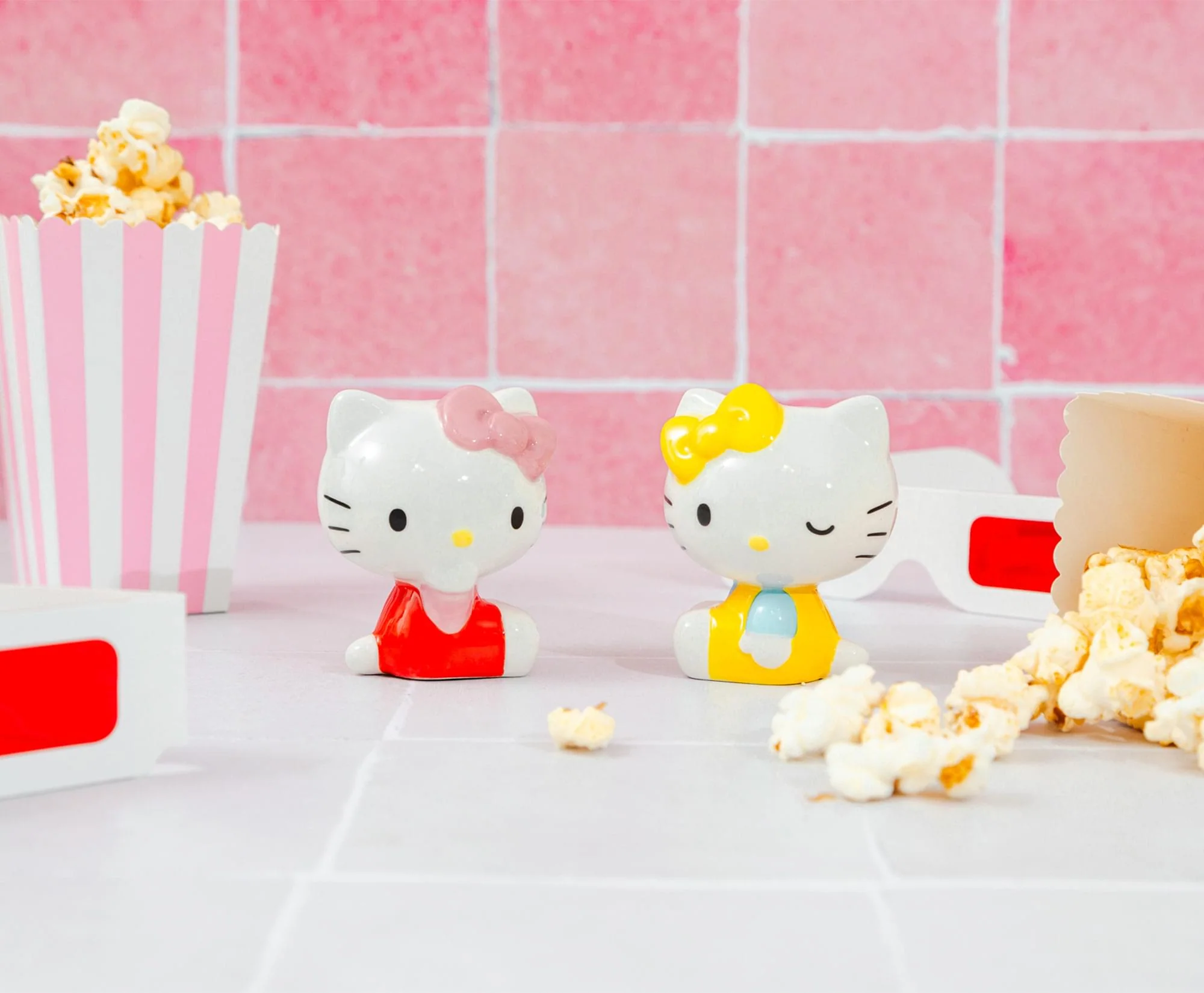 Sanrio Hello Kitty and Mimmy Ceramic Salt and Pepper Shaker Set - Image 4