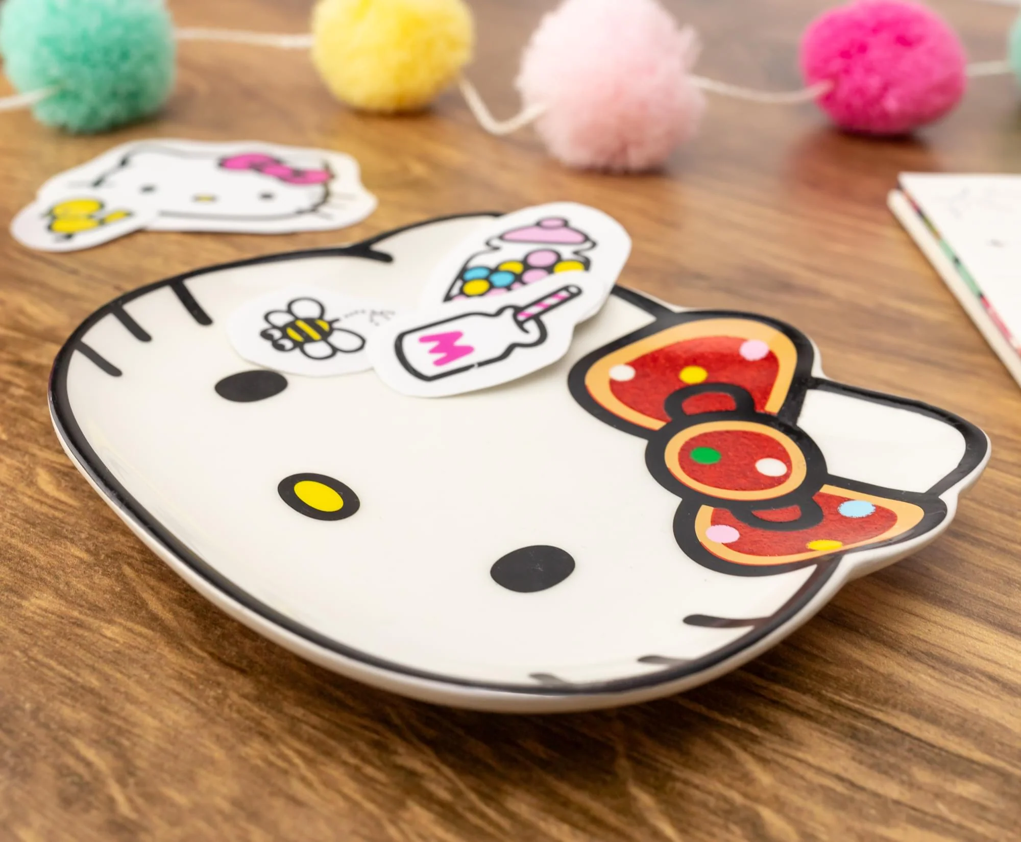 Sanrio Hello Kitty Glitter Bow Sculpted Ceramic Trinket Tray Dish - Image 7