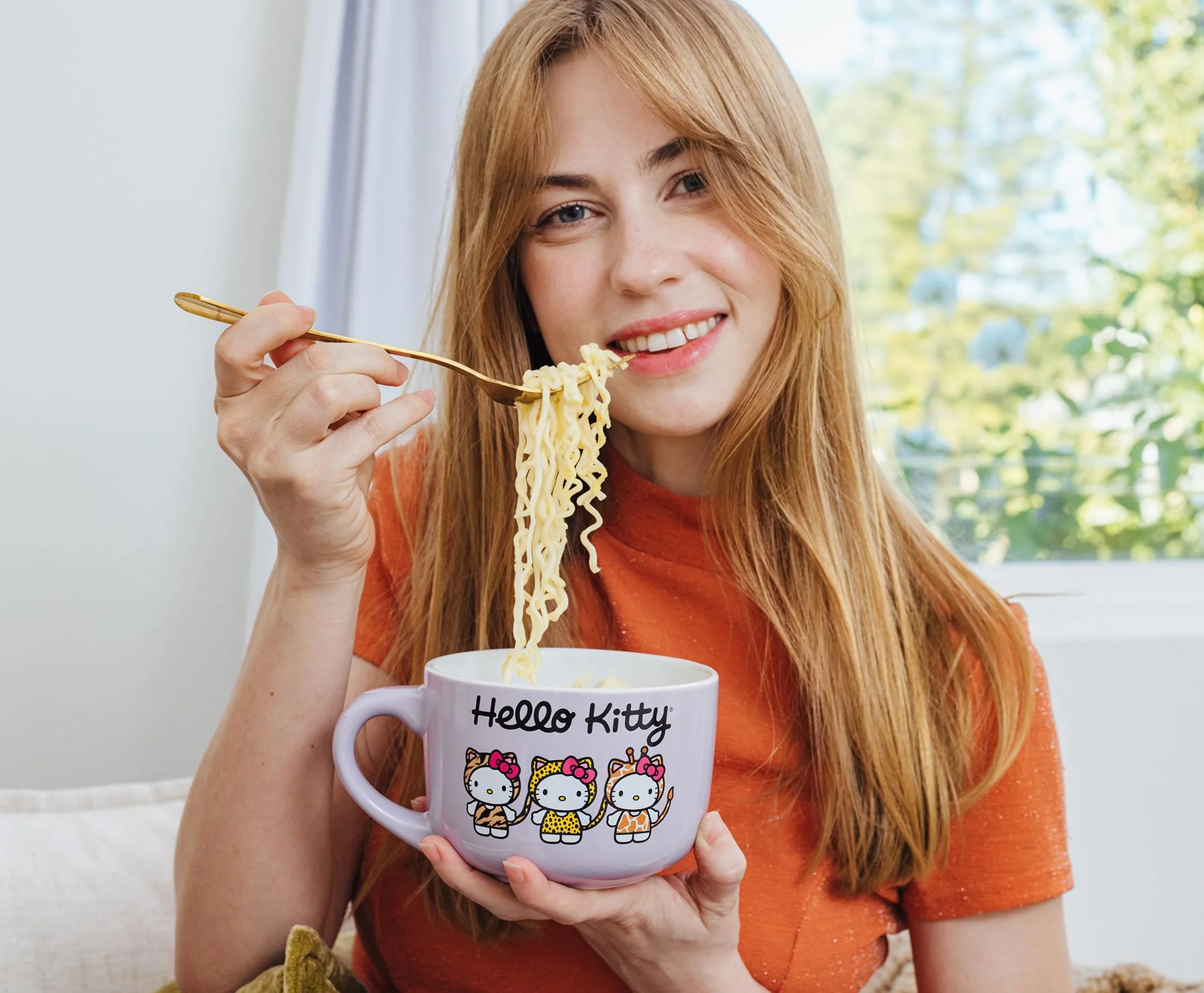 Sanrio Hello Kitty Jungle Animals 24-Ounce Ceramic Soup Mug With Vented Lid - Image 7