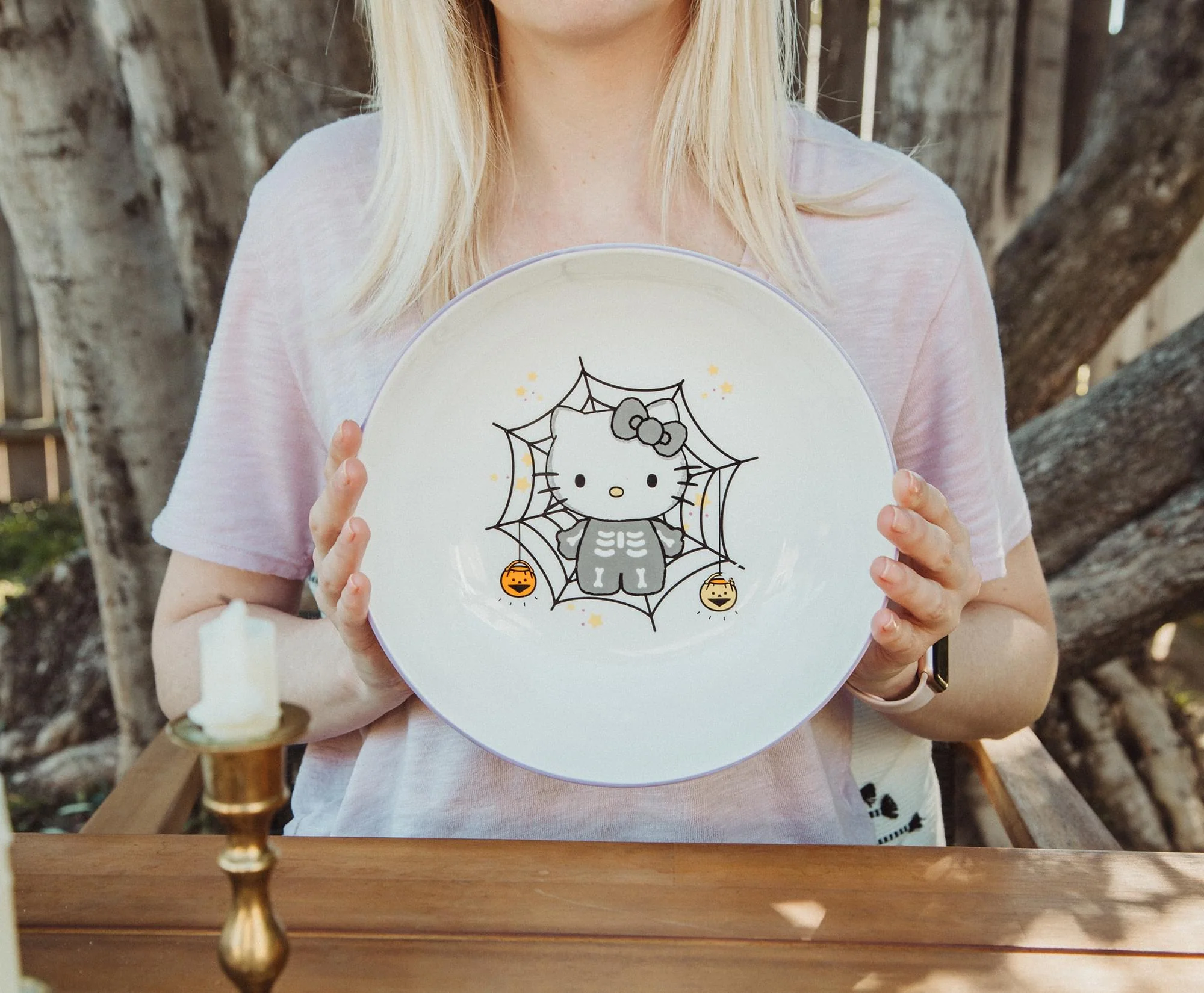 Sanrio Hello Kitty Skeleton Web 9-Inch Ceramic Coupe Dinner Bowl - Image 5
