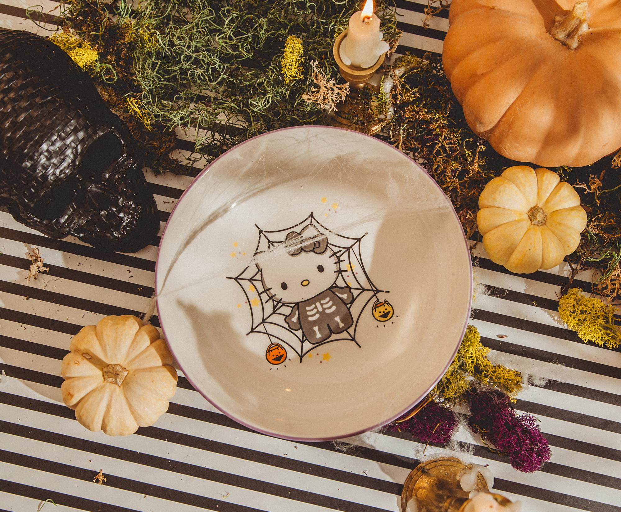Sanrio Hello Kitty Skeleton Web 9-Inch Ceramic Coupe Dinner Bowl - Image 7