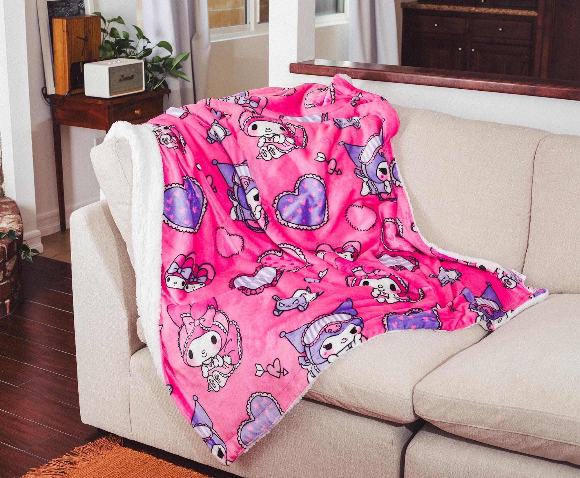 Sanrio My Melody and Kuromi Pillow Fight Sherpa Throw Blanket | 50 x 60 Inches - Image 8