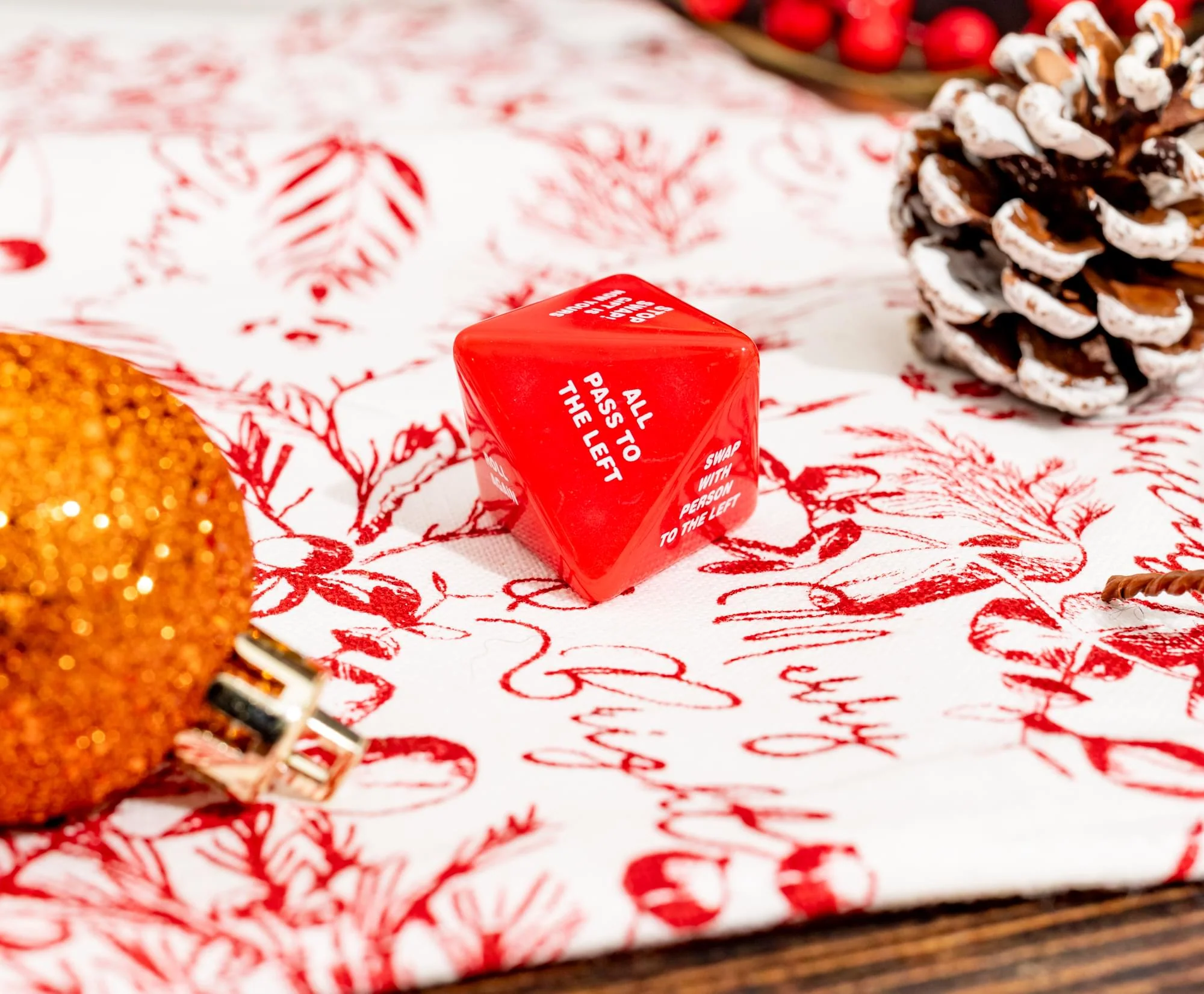 Santa Swap 8-Sided Mini Dice Rolling Game - Image 5