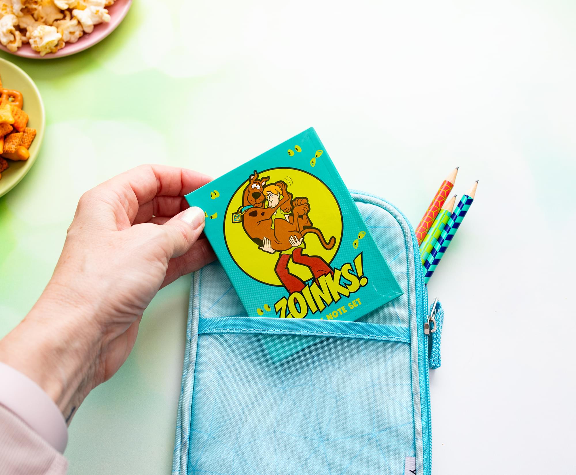 Scooby-Doo "Zoinks!" Sticky Note and Tab Box Set - Image 10