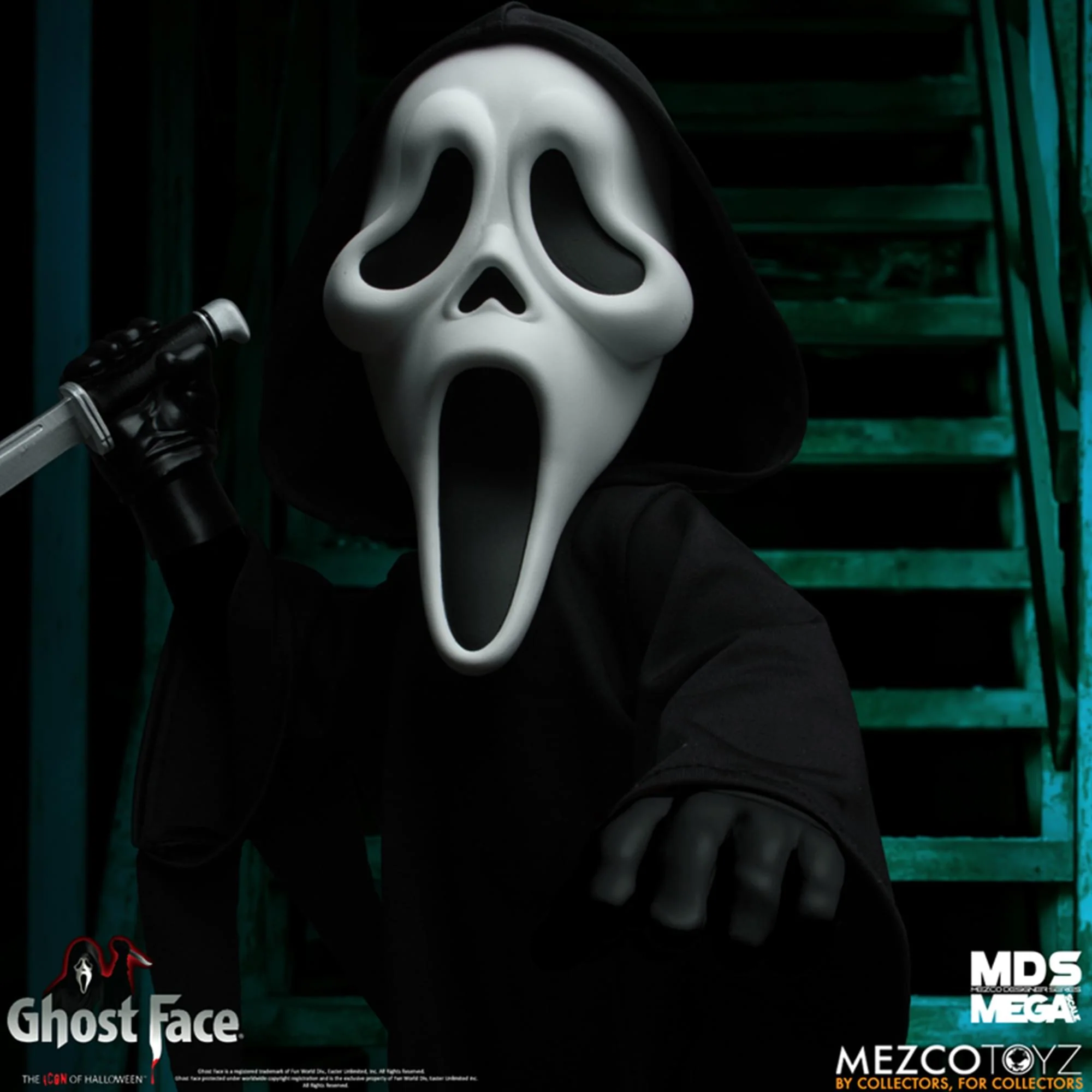 Scream 15 Inch MDS Mega Scale Ghost Face Figure - Image 3