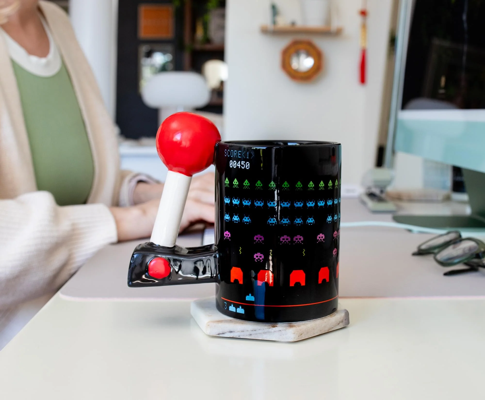 Space Invaders 3D Arcade Molded 16oz Coffee Mug - Image 9