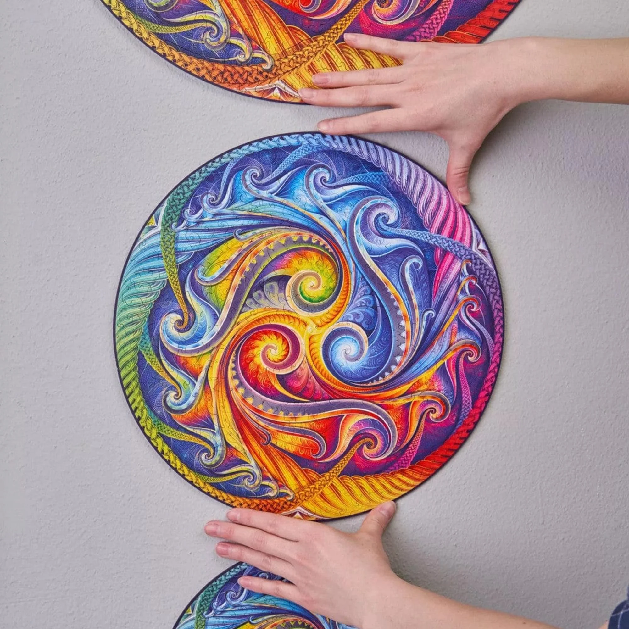 Spiral Incarnation Round 200 Piece Wooden Jigsaw Puzzle - Image 9