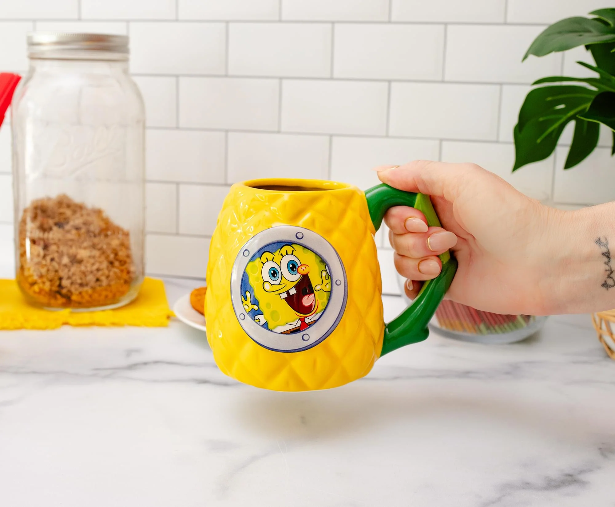 SpongeBob SquarePants Pineapple House 3D Sculpted Ceramic Mug | Holds 20 Ounces - Image 6