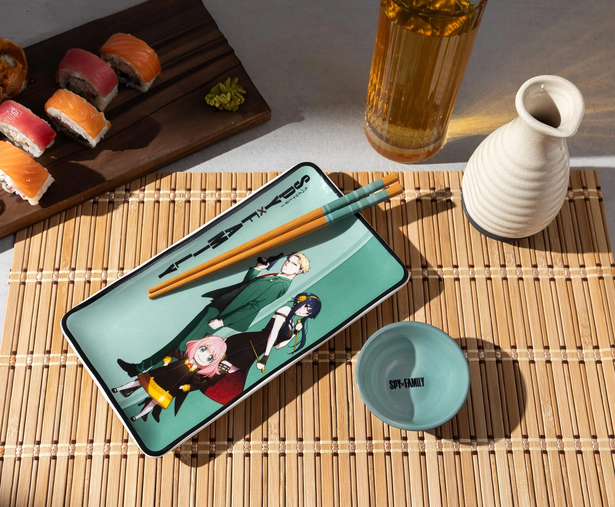 Spy x Family Trio 3-Piece Ceramic Sushi Set With Sauce Bowl and Chopsticks - Image 5