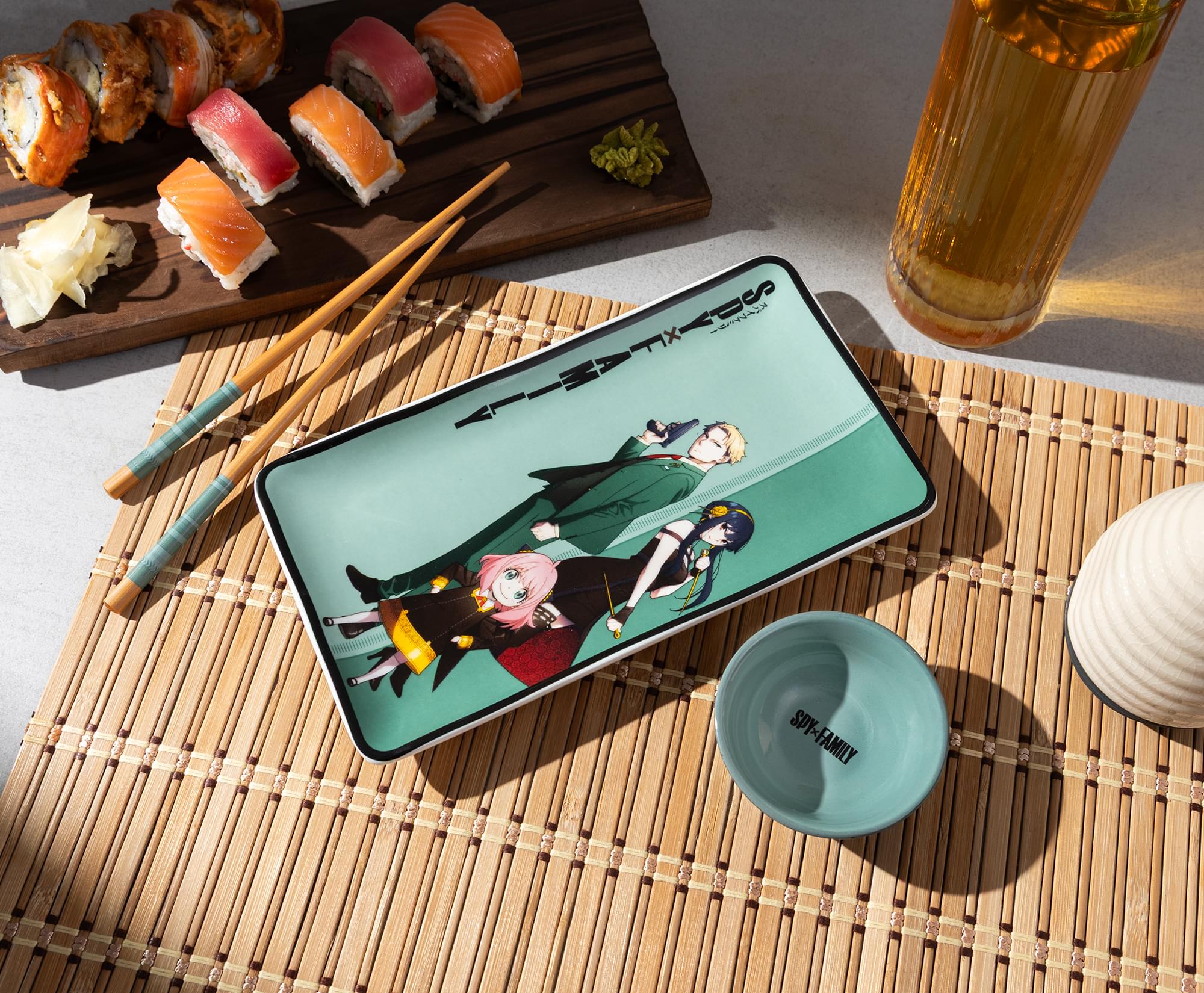 Spy x Family Trio 3-Piece Ceramic Sushi Set With Sauce Bowl and Chopsticks - Image 9