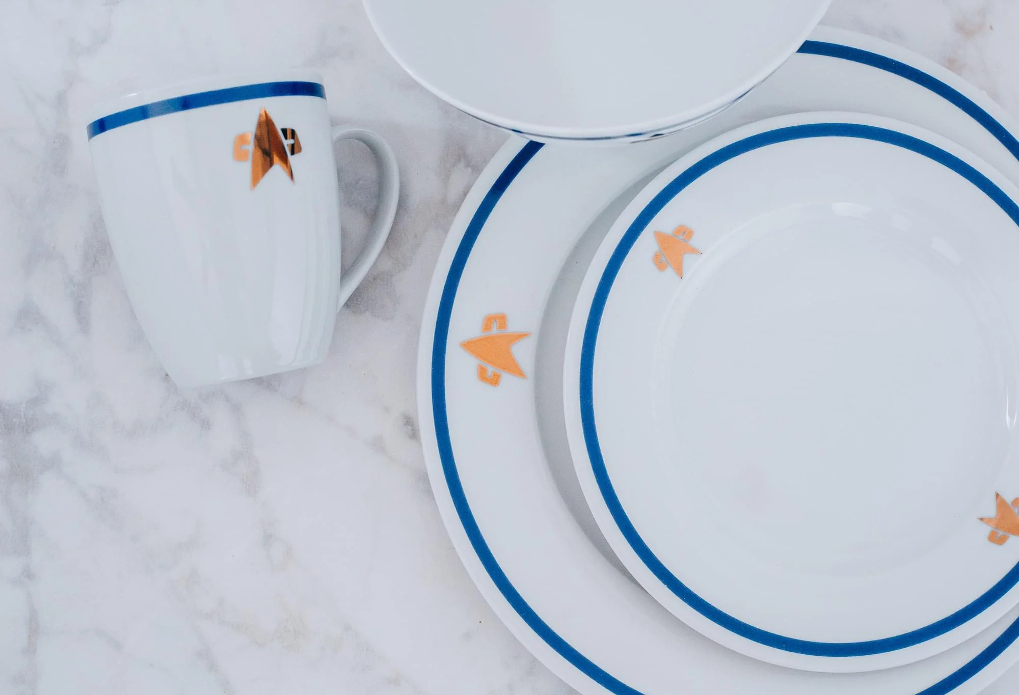 Star Trek: The Next Generation Dinnerware Sets | 16-Piece Ceramic Dinner Set - Image 3