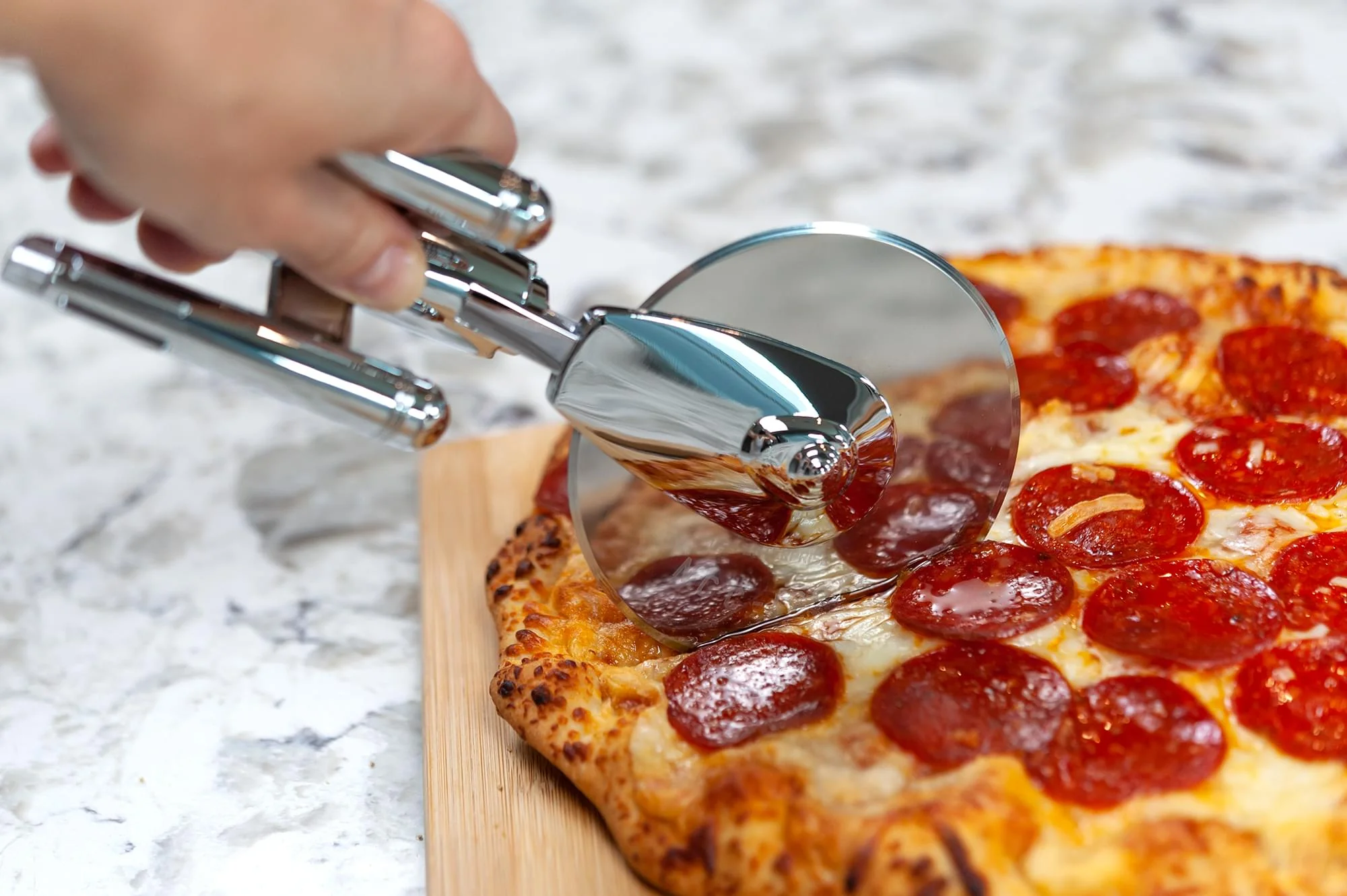 Star Trek: The Original Series USS Enterprise NCC-1701 Pizza Cutter - Image 6