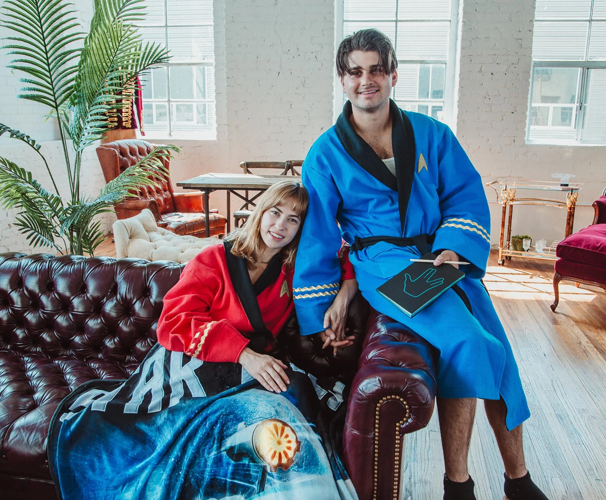 Star Trek: The Original Series Waffle-Weave Cotton Adult Bathrobe | Blue Medical - Image 9