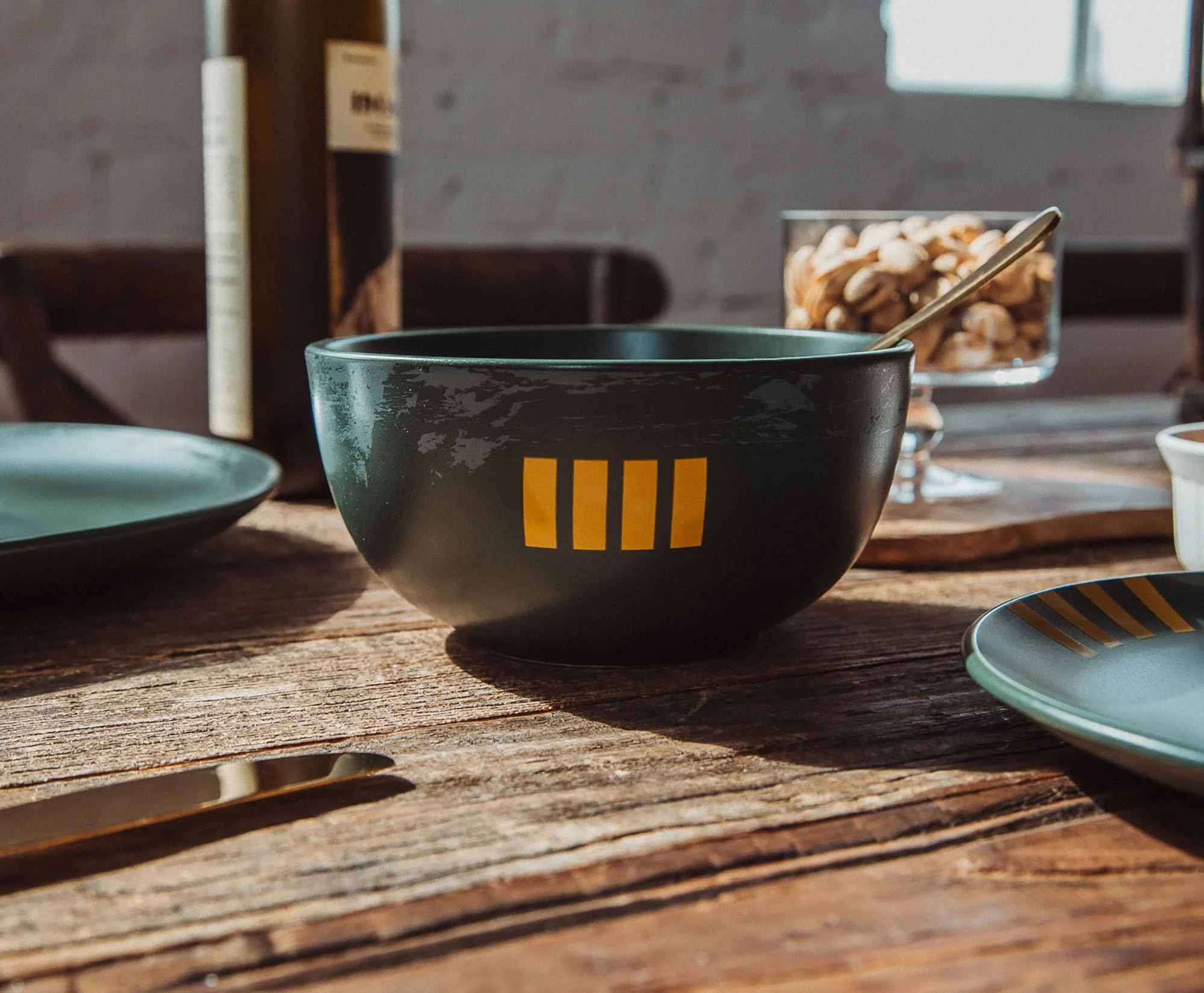 Star Wars Boba Fett Mandalorian Stoneware Plates & Bowl Collection | 4-Piece Set - Image 6