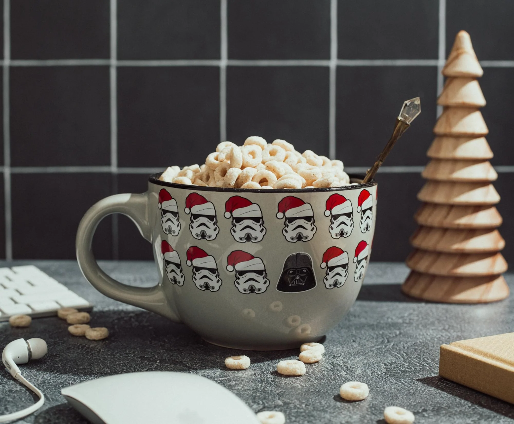 Star Wars Darth Vader Holiday Empire Ceramic Soup Mug | Holds 24 Ounces - Image 7