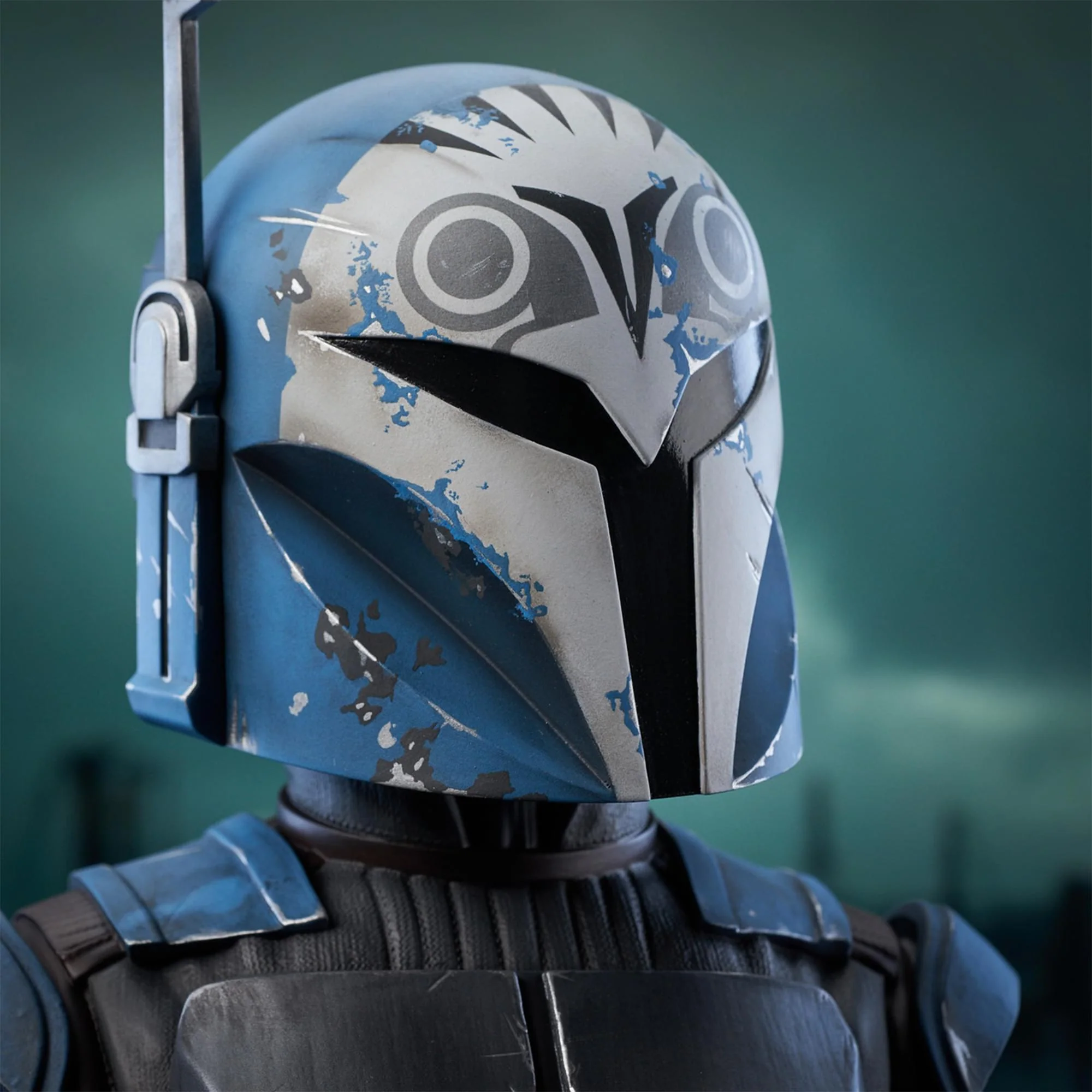 Star Wars Legends In 3D 10 Inch Bo-Katan Kryze 1/2 Scale Resin Bust - Image 7