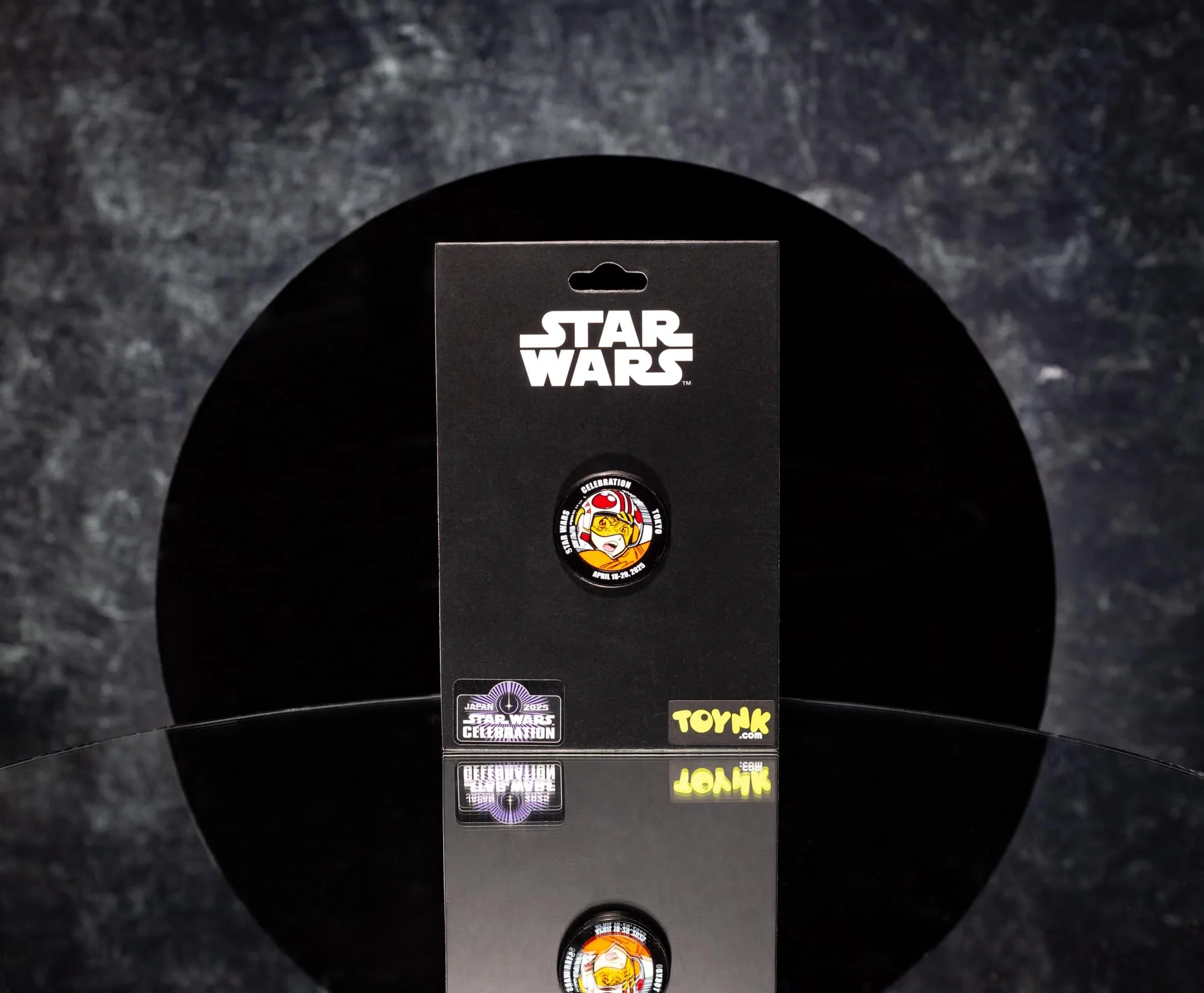 Star Wars Luke Skywalker English Enamel Pin | SWC 2025 Exclusive - Image 4