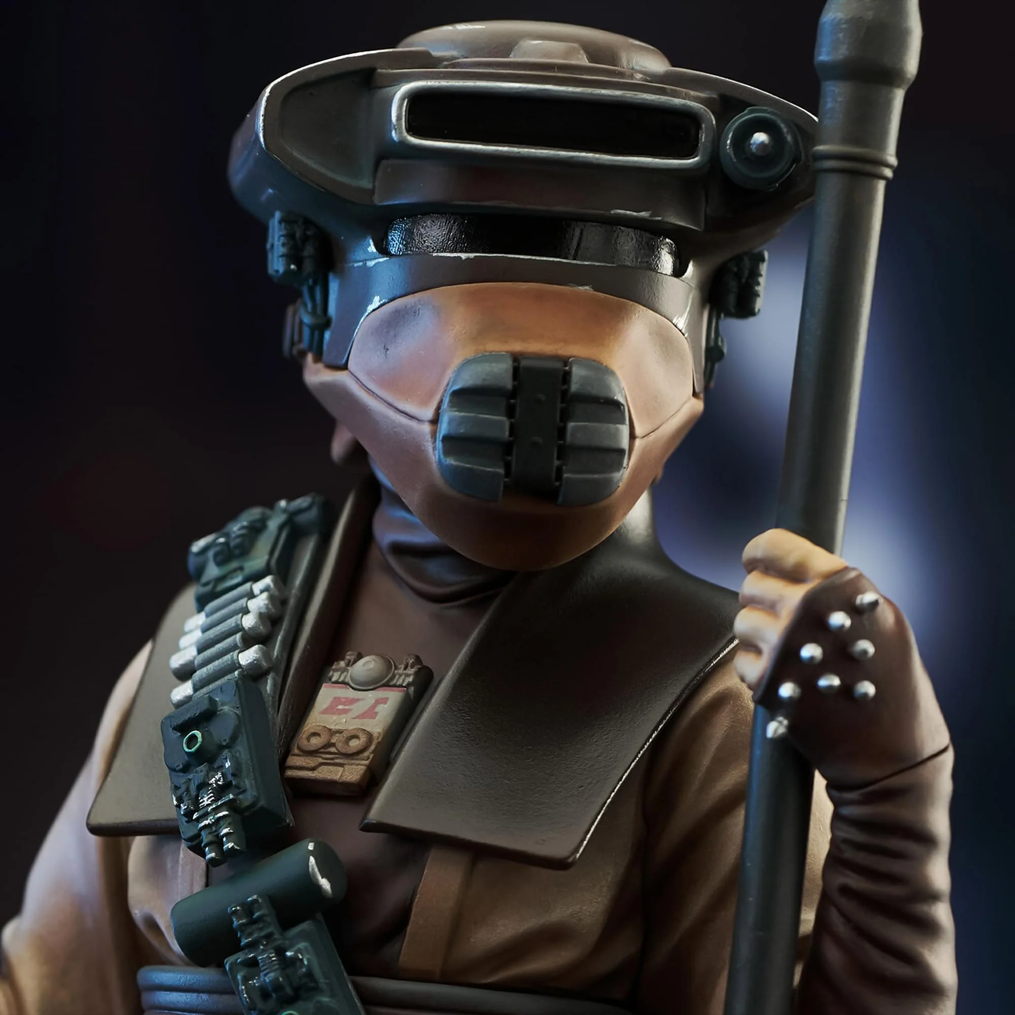 Star Wars: Return of the Jedi Leia as Boushh Premier Collection 1:7 Scale Statue - Image 7