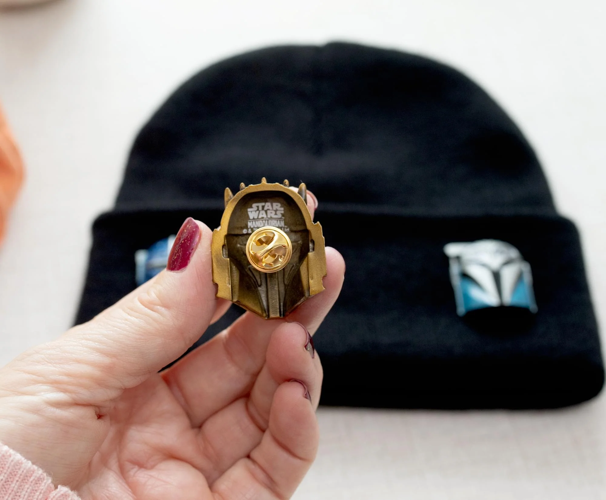 Star Wars: The Mandalorian 4-Piece 3D Metal Helmet Pin Set | Toynk Exclusive - Image 7