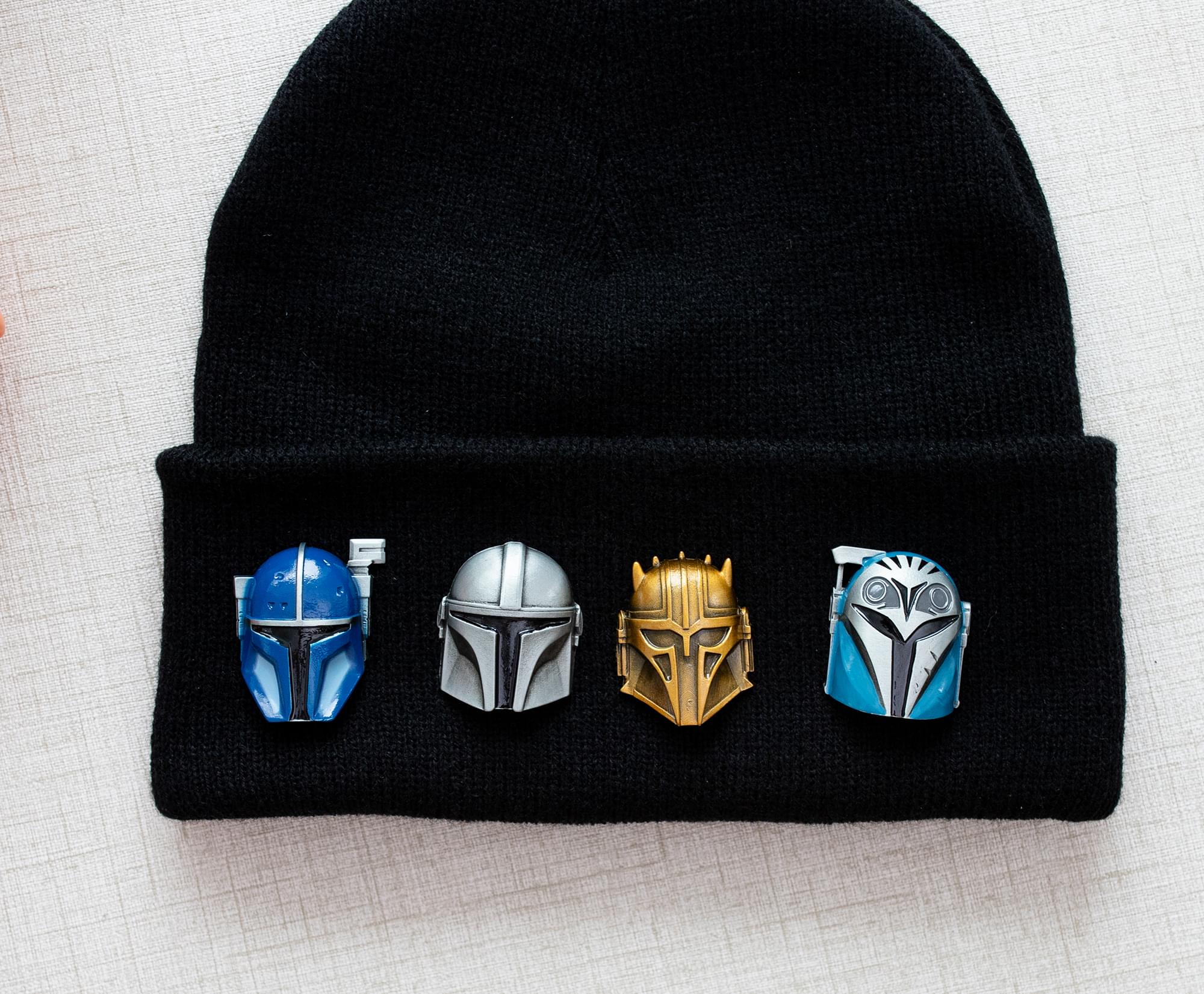 Star Wars: The Mandalorian 4-Piece 3D Metal Helmet Pin Set | Toynk Exclusive - Image 8