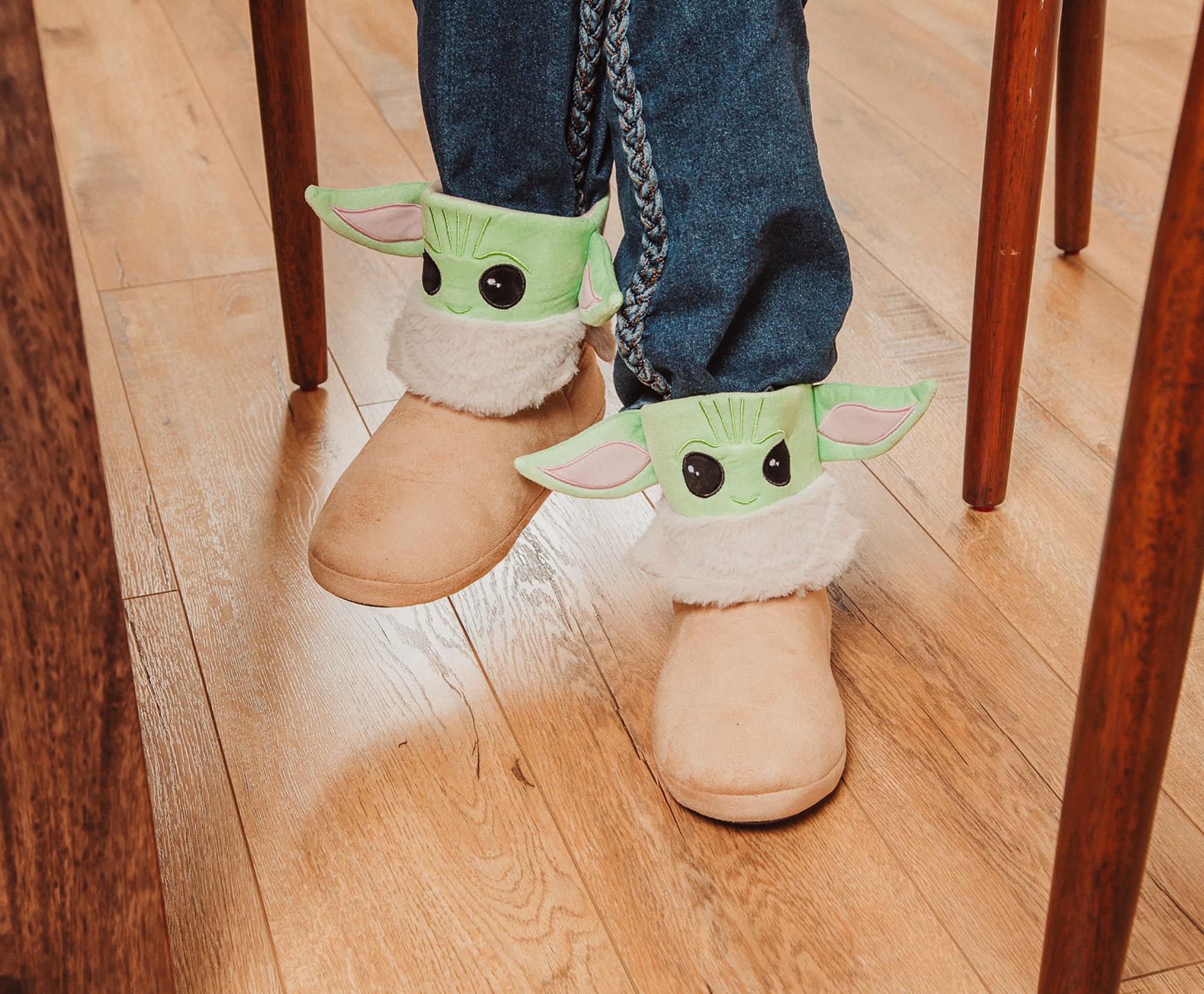 Star Wars: The Mandalorian Grogu Women's Boot Slippers - Image 5