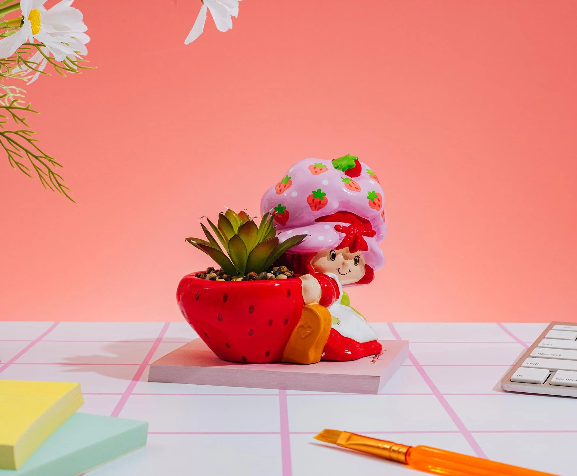 Strawberry Shortcake 4-Inch Ceramic Mini Planter With Artificial Succulent - Image 5