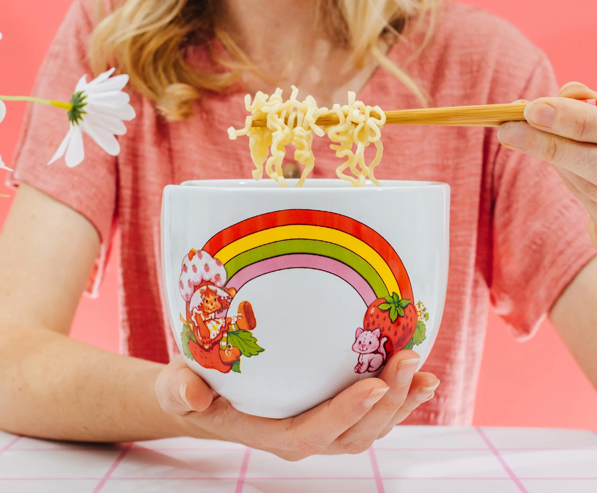 Strawberry Shortcake Rainbow 20-Ounce Ceramic Ramen Bowl With Chopsticks - Image 9