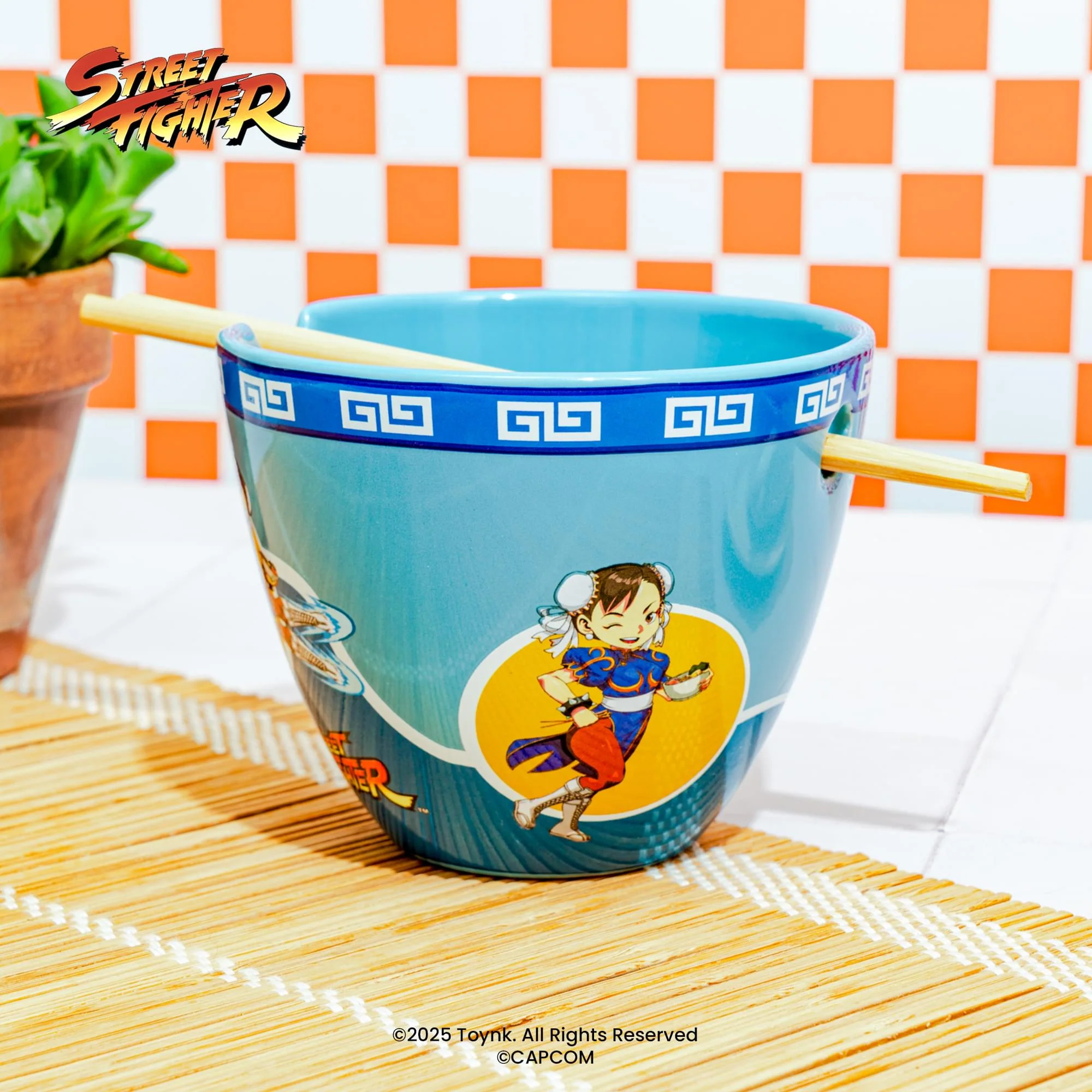 Street Fighter Chun-Li 16-Ounce Ramen Bowl and Chopstick Set - Image 6