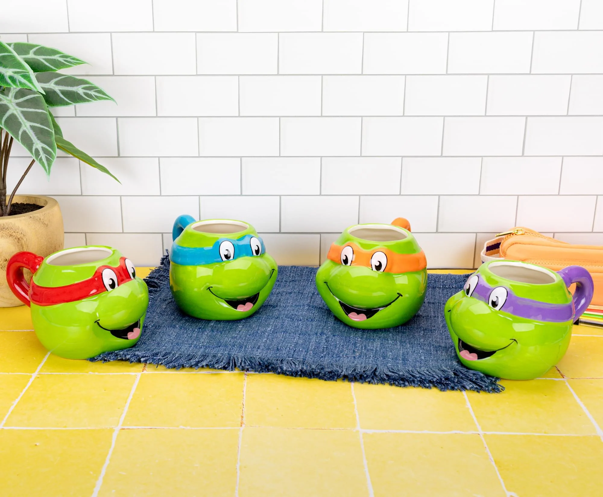 Teenage Mutant Ninja Turtles 4-Piece Sculpted Ceramic Mug Set | 23 Ounces - Image 6
