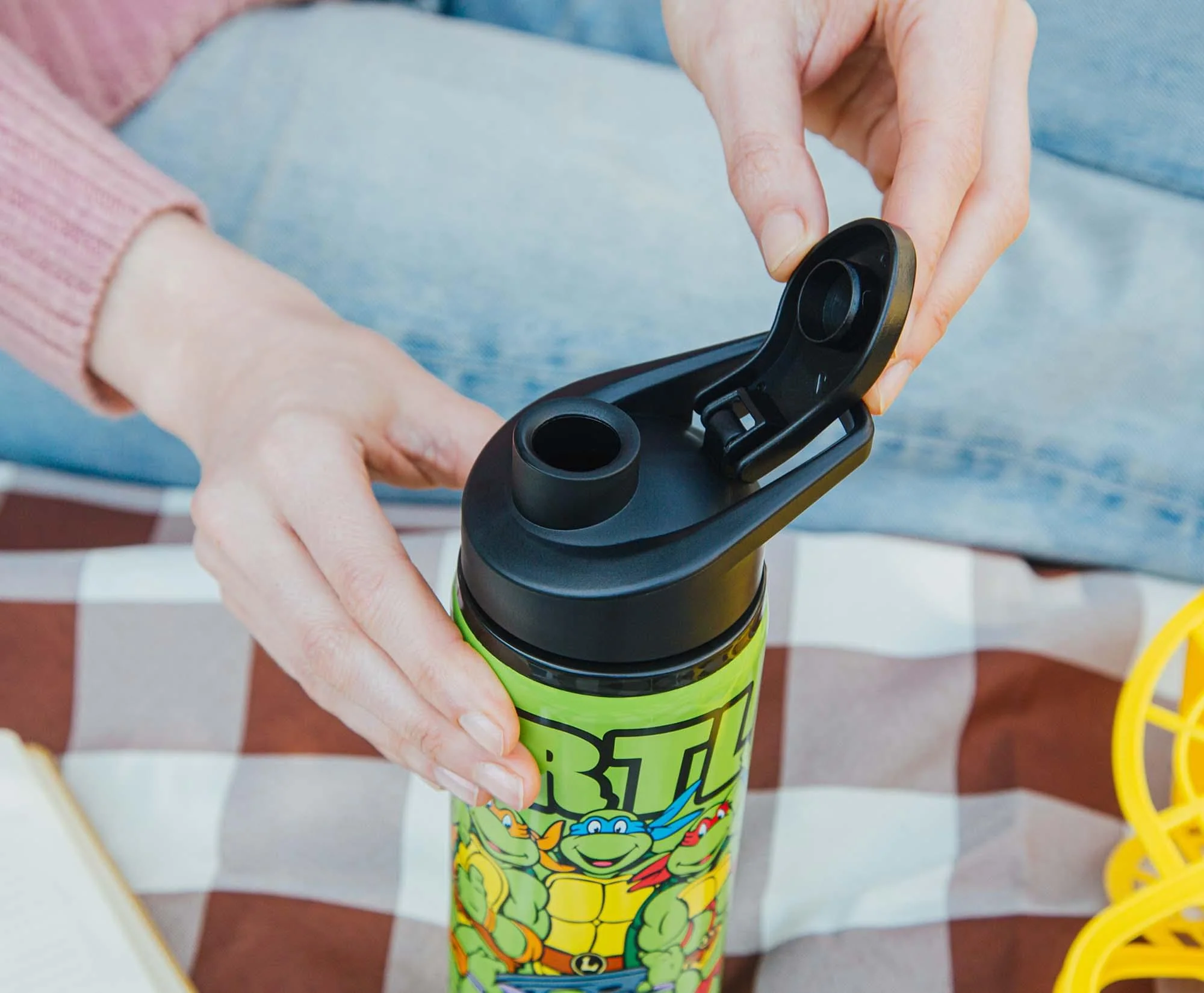 Teenage Mutant Ninja Turtles "Turtle Power" Stainless Steel Water Bottle - Image 4
