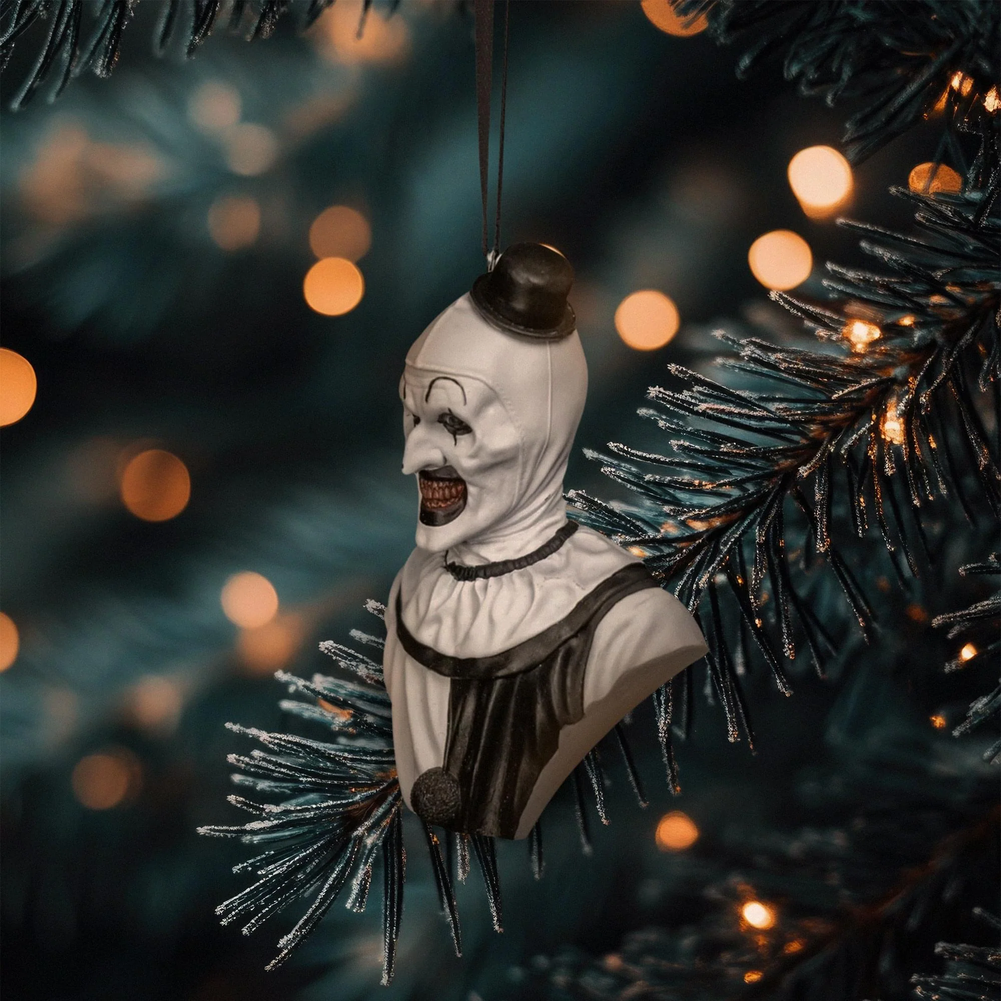 Terrifier Art the Clown Holiday Horrors Ornament - Image 4