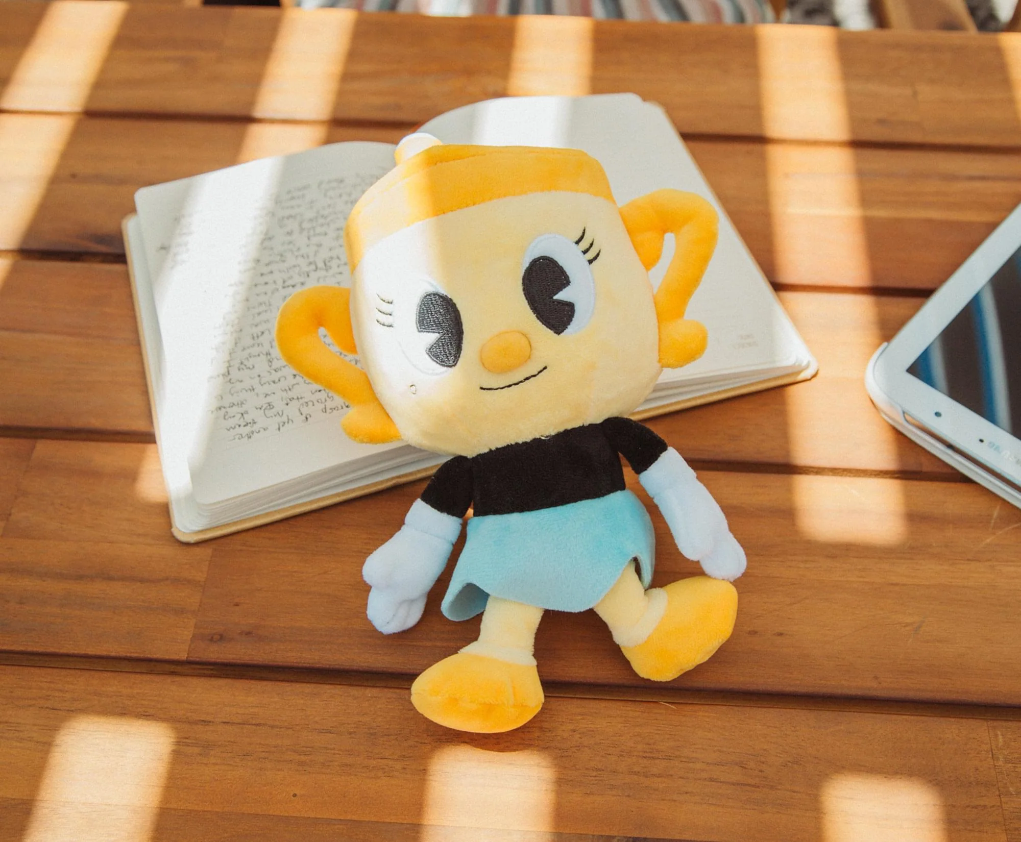 Cuphead 8-Inch Collector Plush Toy | Ms. Chalice - Image 7