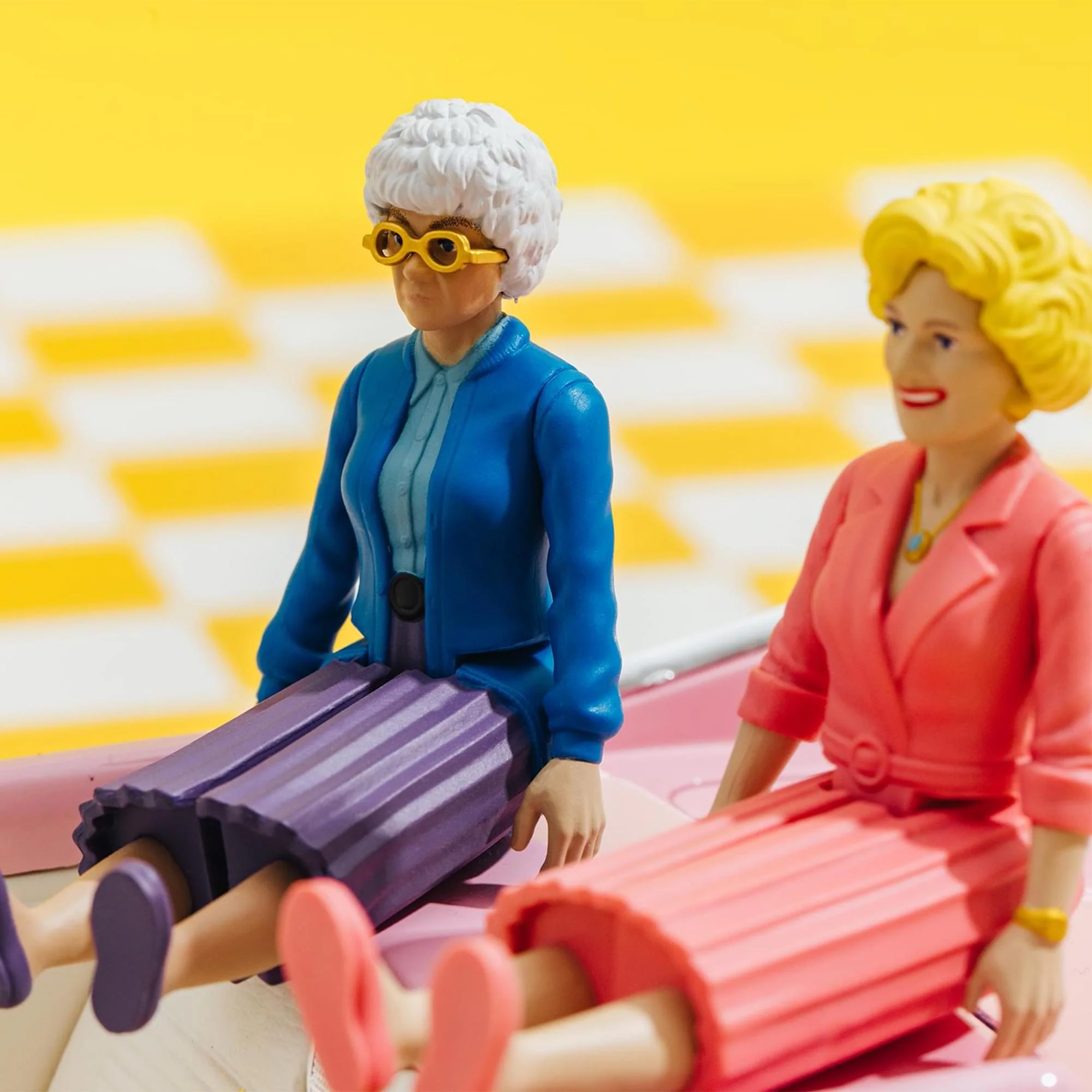 The Golden Girls 3.75-Inch Retro Action Figure Case of 20 - Image 8