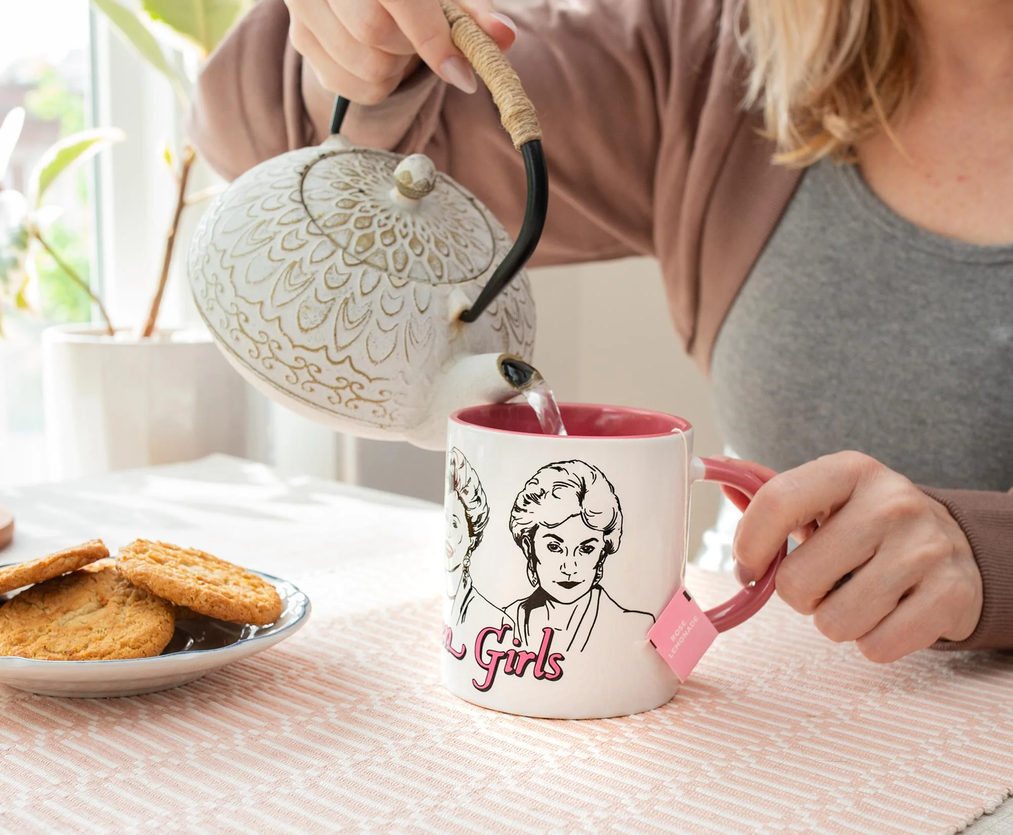 The Golden Girls Character Coffee Mug | Holds 14 Ounces - Image 6
