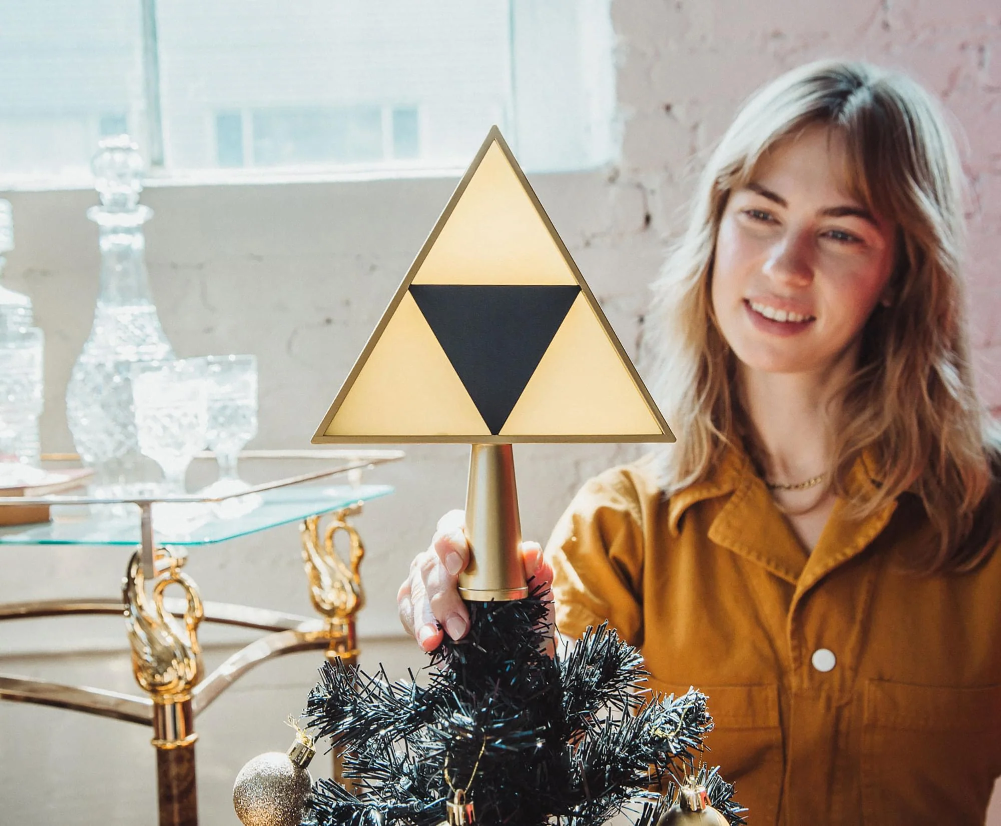 The Legend of Zelda 7-Inch Triforce Light-Up Holiday Tree Topper Decoration - Image 8
