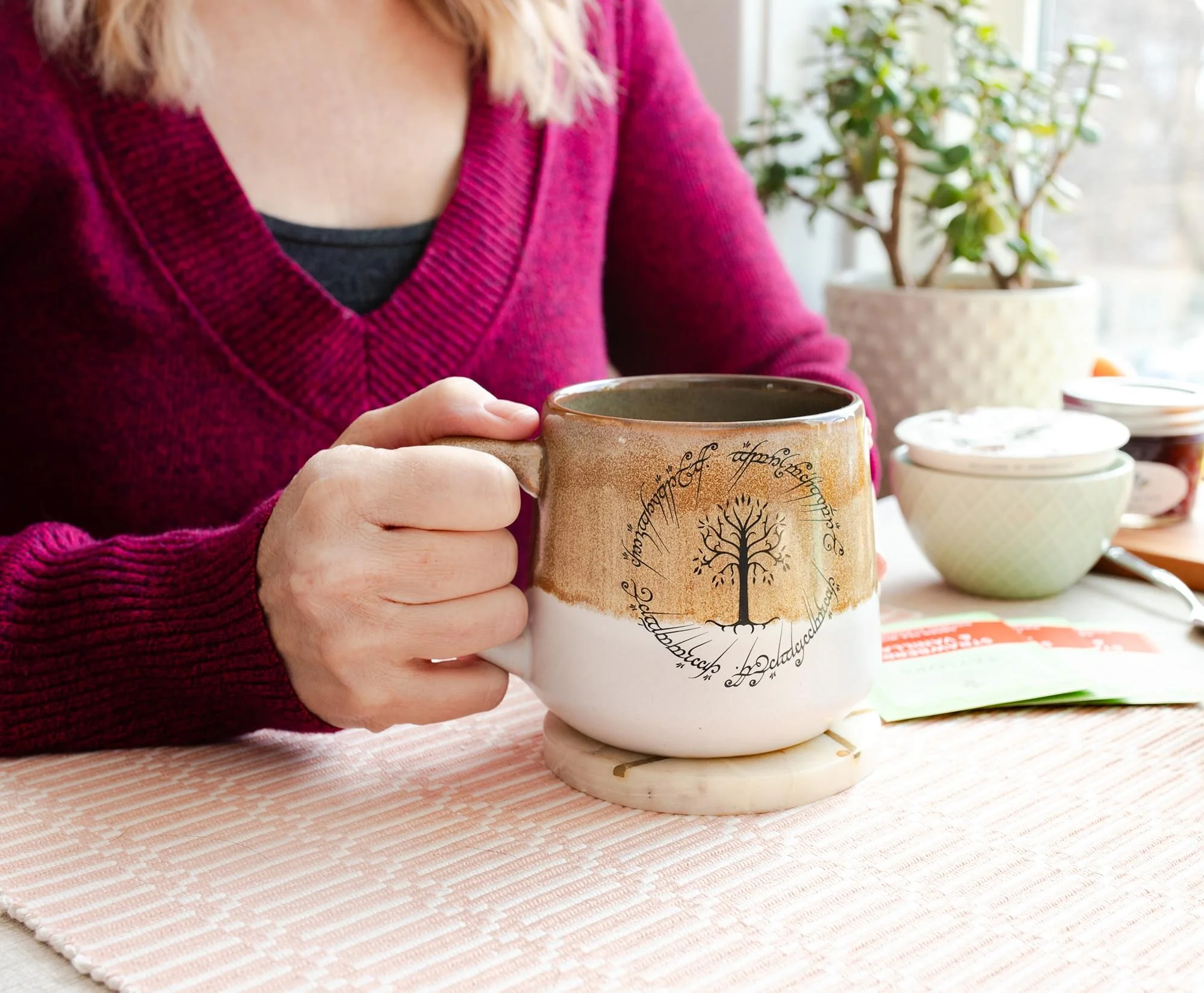 The Lord Of The Rings Elven Text Tapered Ceramic Pottery Mug | Holds 18 Ounces - Image 9