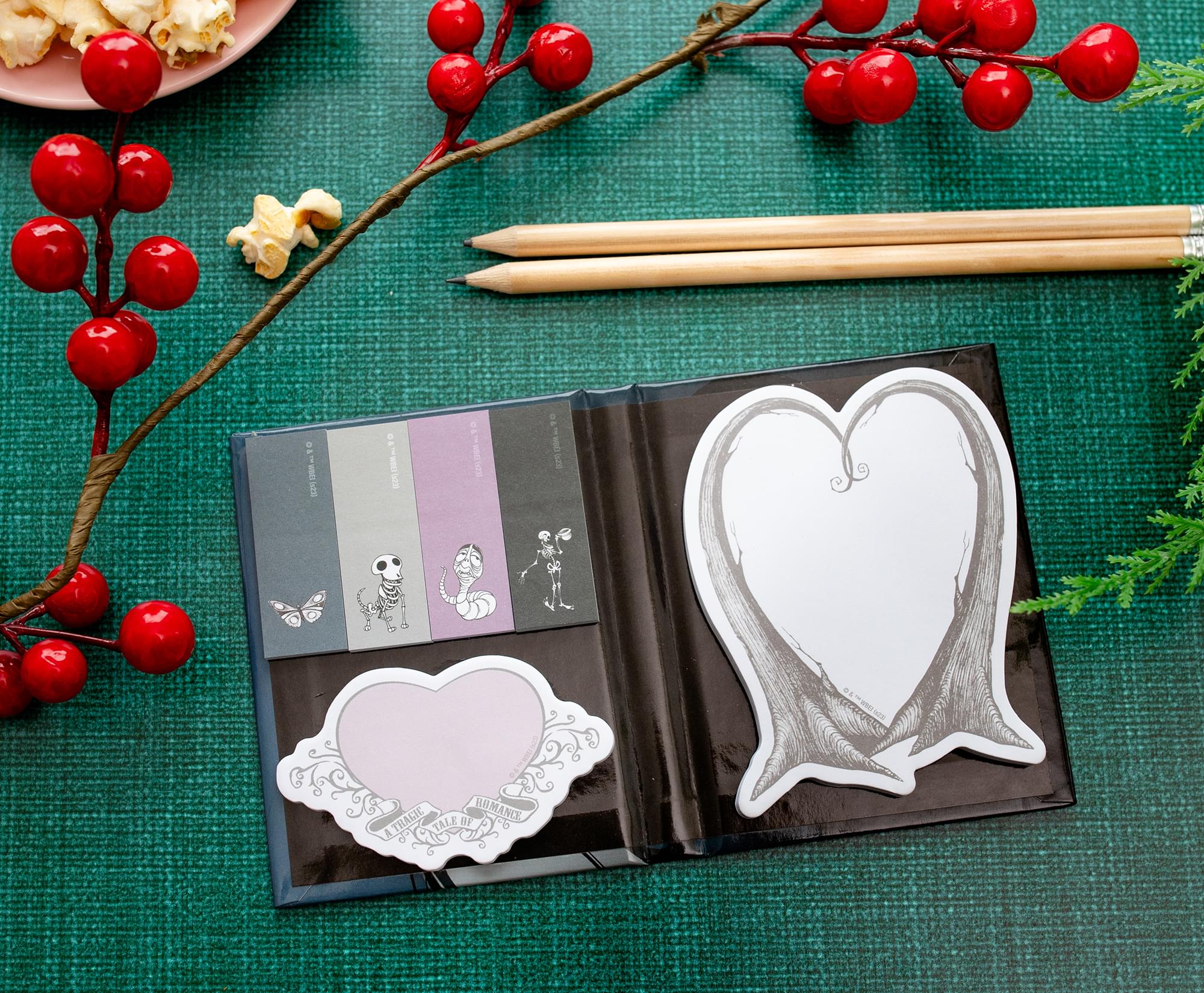 Tim Burton's Corpse Bride Butterflies Sticky Note and Tab Box Set - Image 5