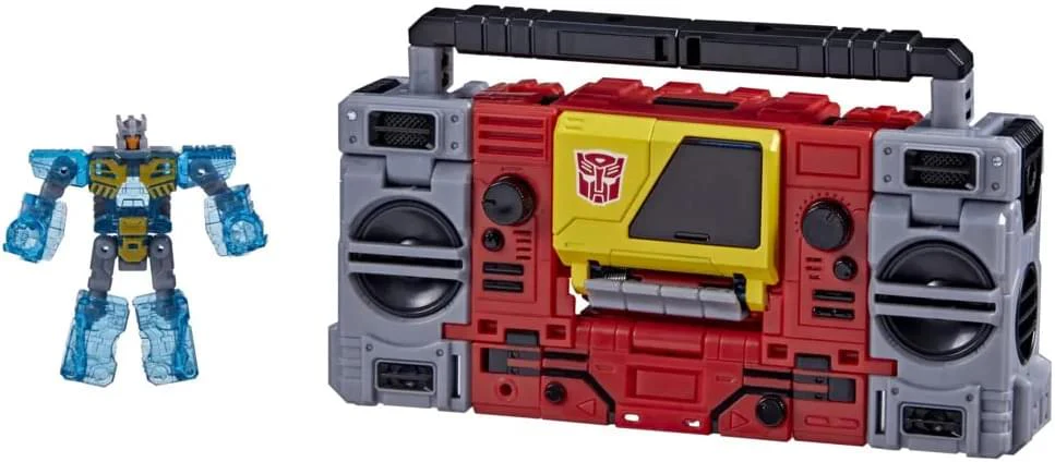 Transformers Generations War for Cybertron Kingdom | Autobot Blaster & Eject - Image 4